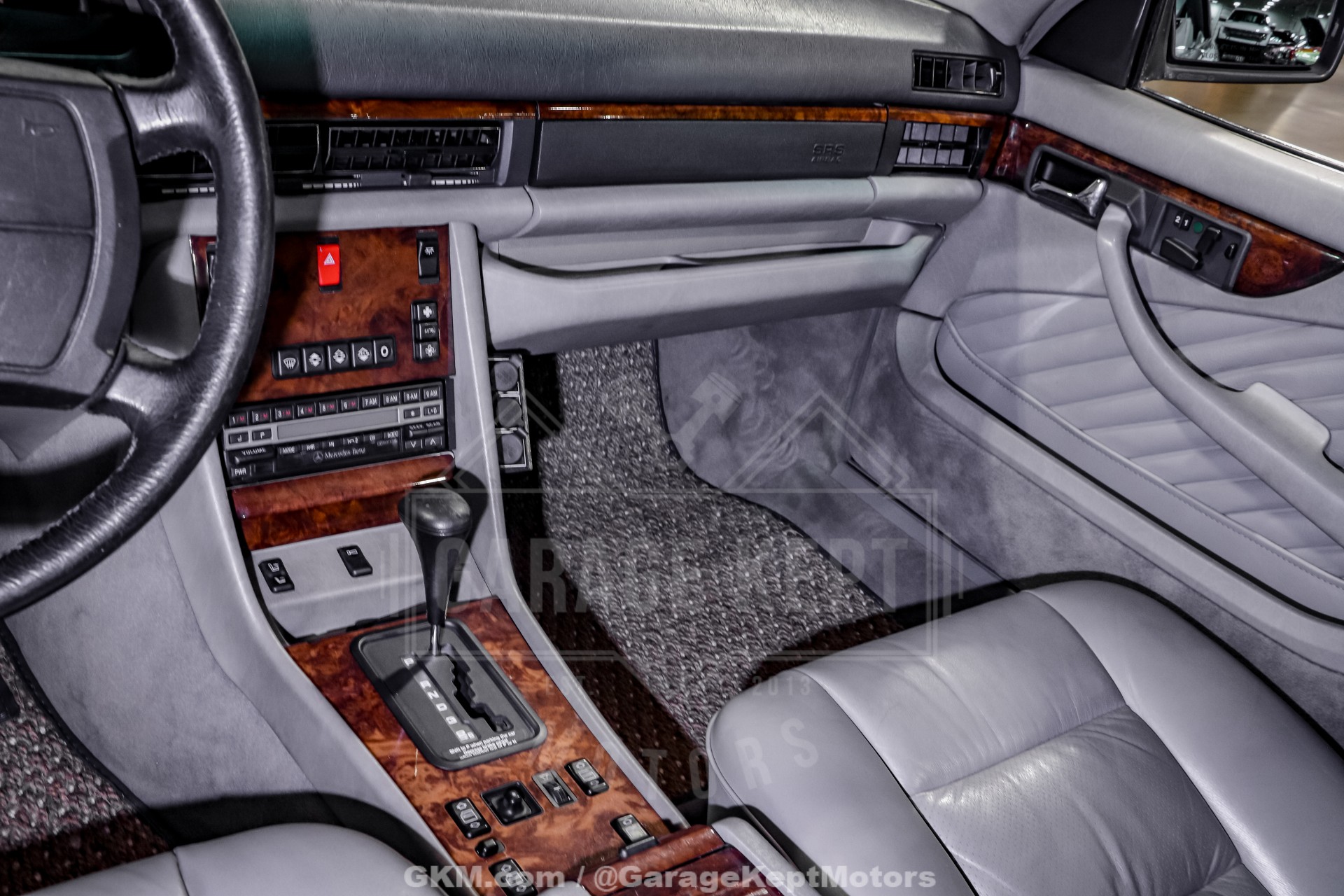 1991 Mercedes-Benz 560-Class 130