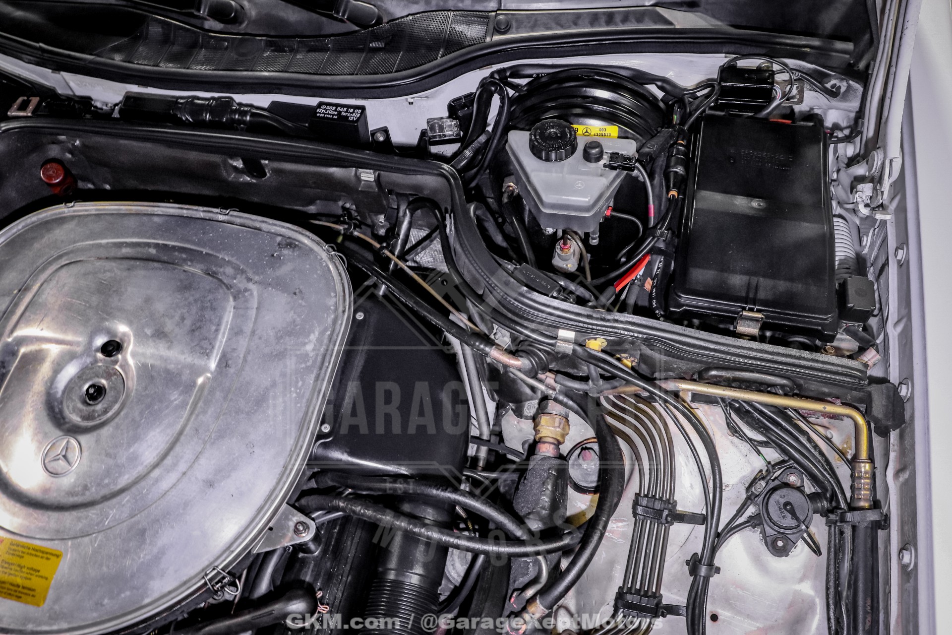 1991 Mercedes-Benz 560-Class 153