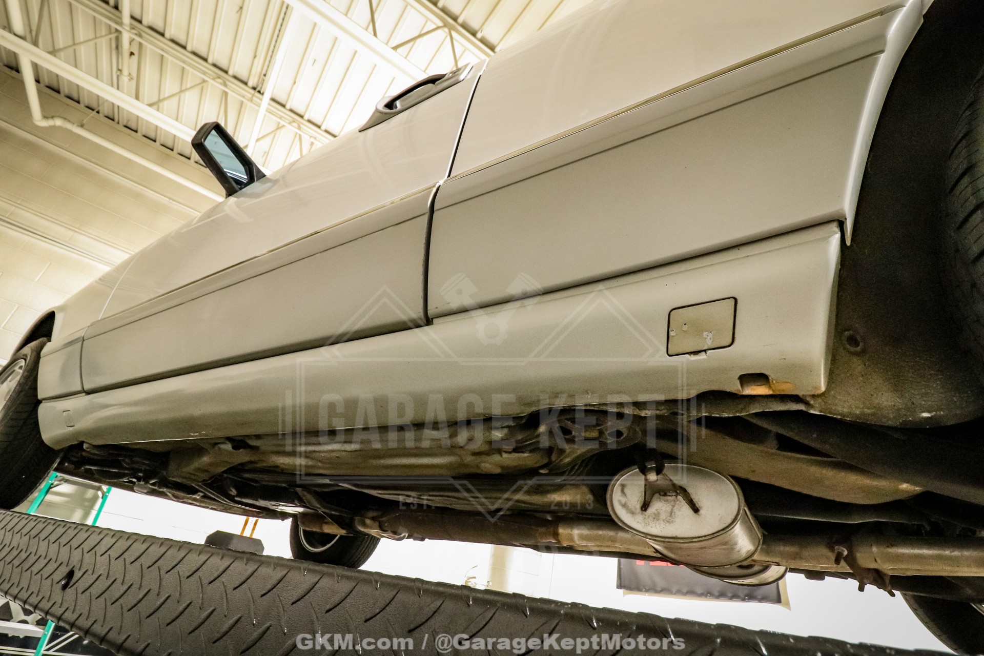 1991 Mercedes-Benz 560-Class 168