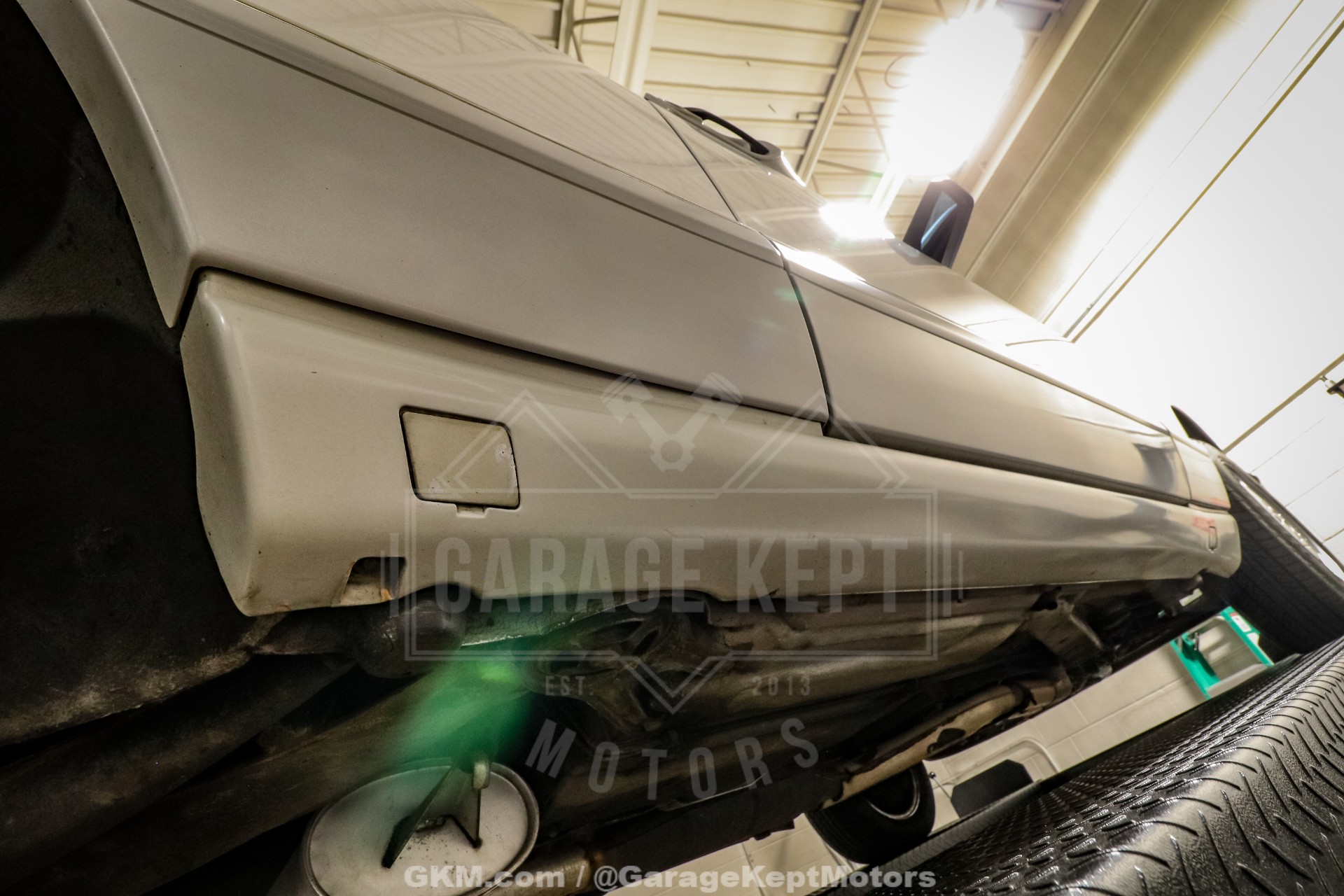 1991 Mercedes-Benz 560-Class 175