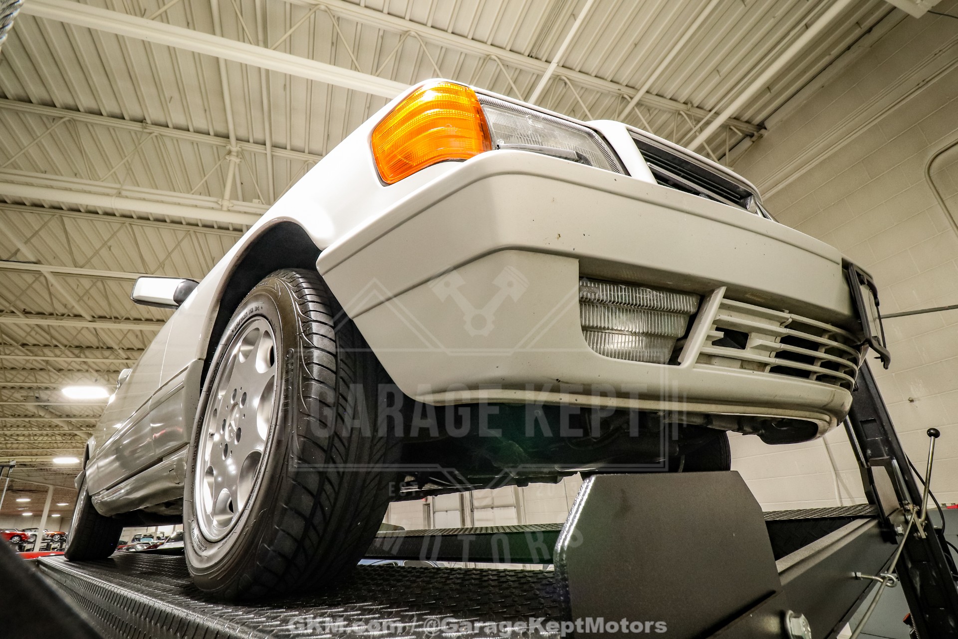 1991 Mercedes-Benz 560-Class 178