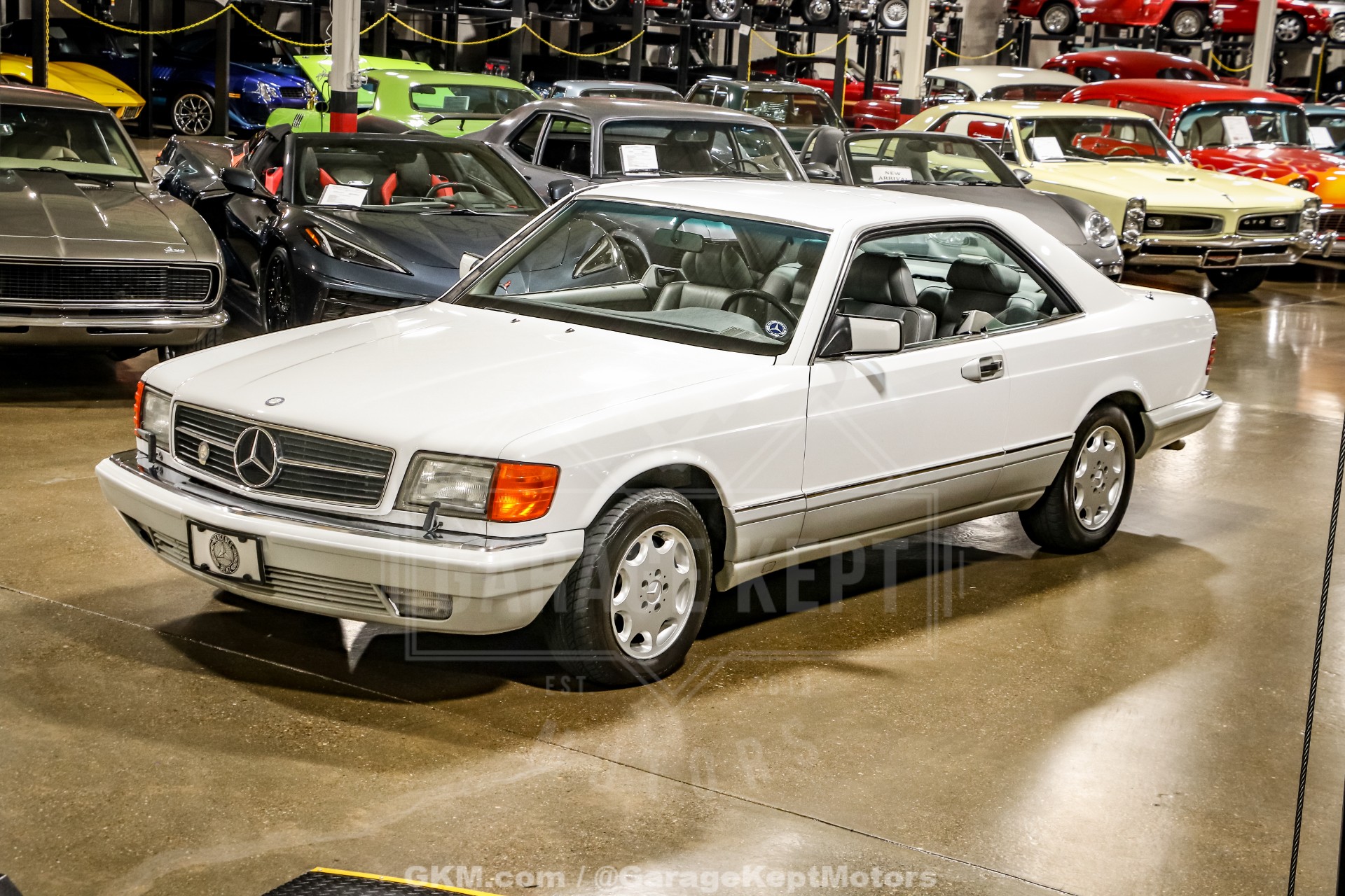 1991 Mercedes-Benz 560-Class 32