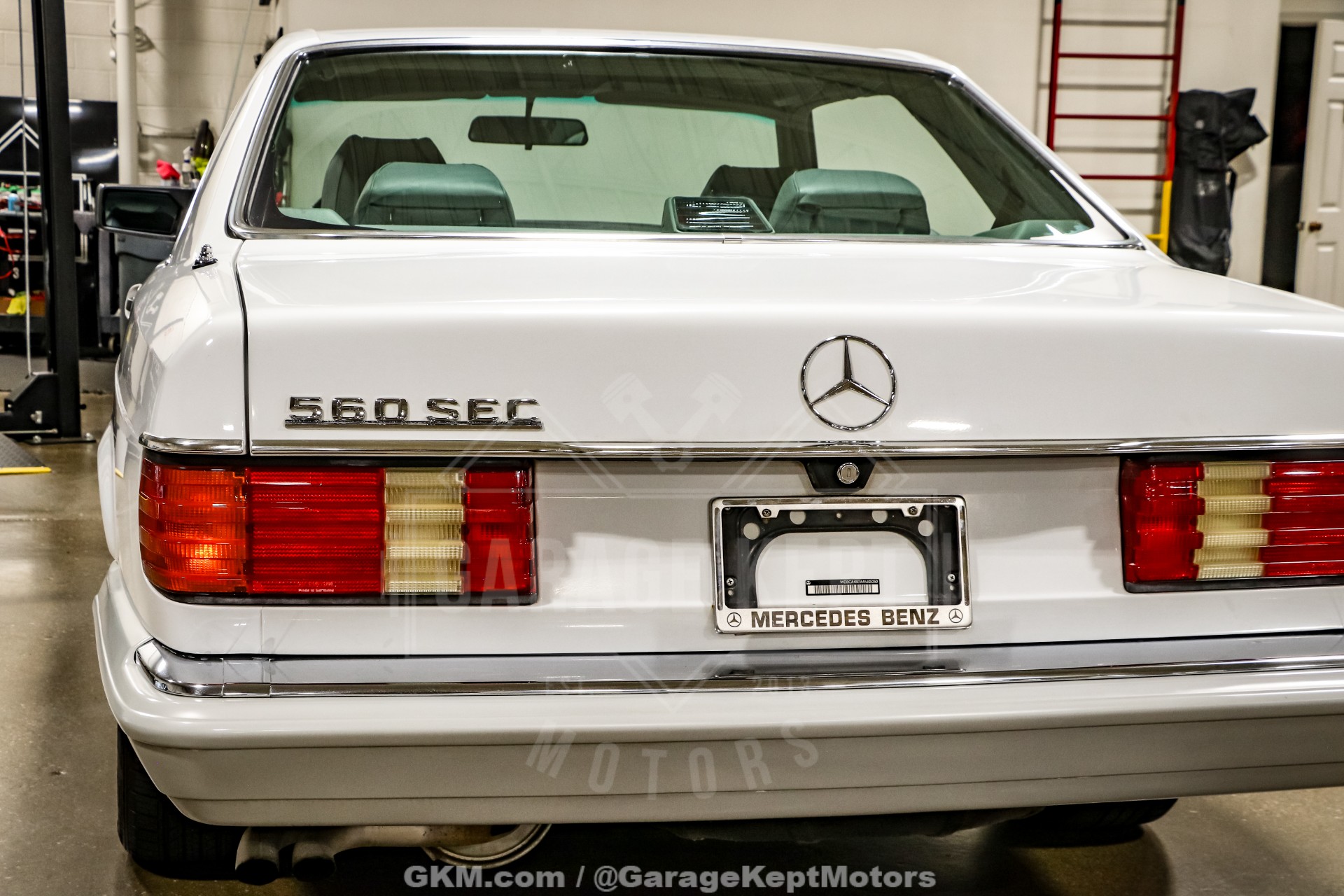 1991 Mercedes-Benz 560-Class 42