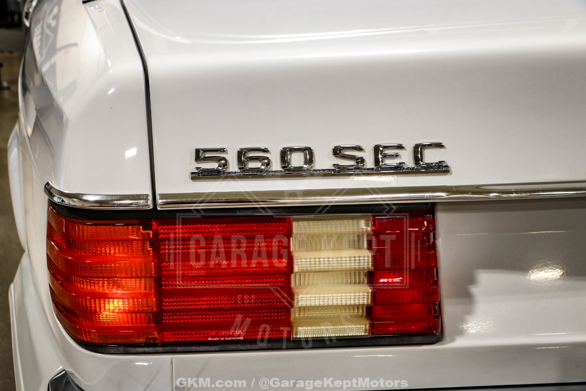 1991 Mercedes-Benz 560-Class 48