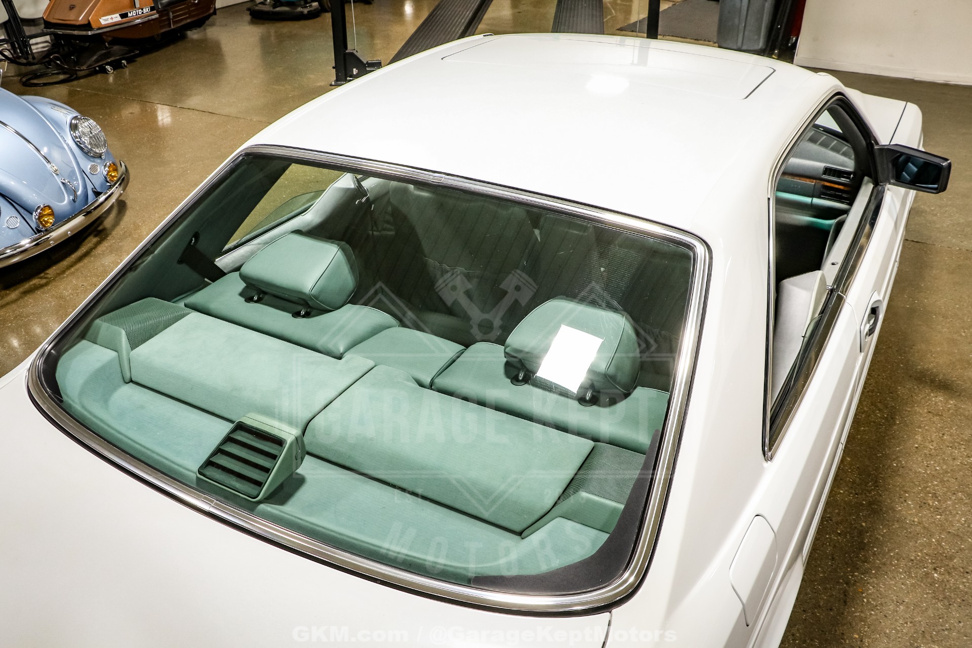 1991 Mercedes-Benz 560-Class 51