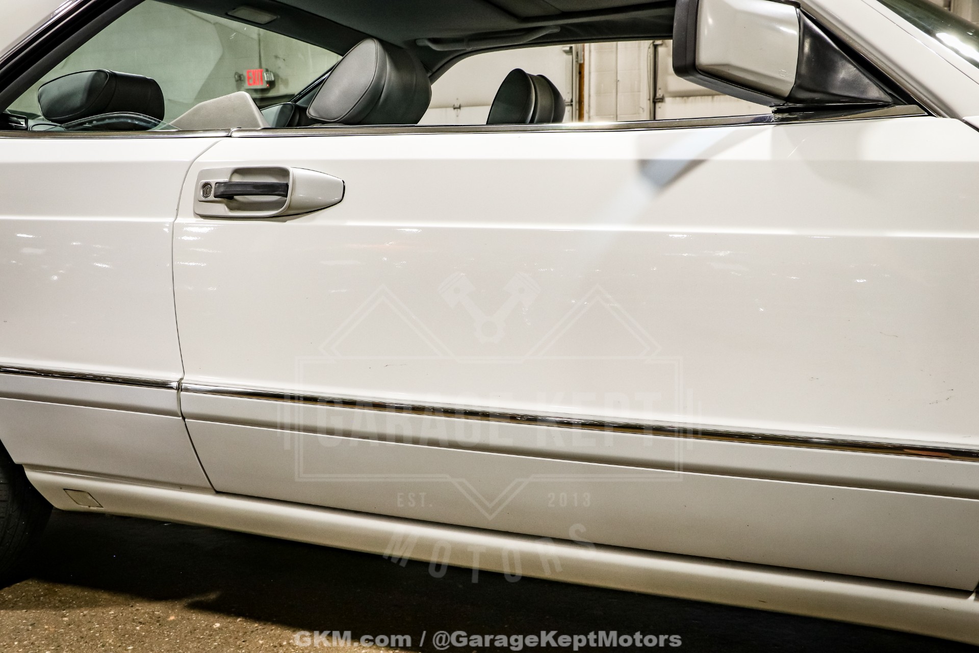 1991 Mercedes-Benz 560-Class 57
