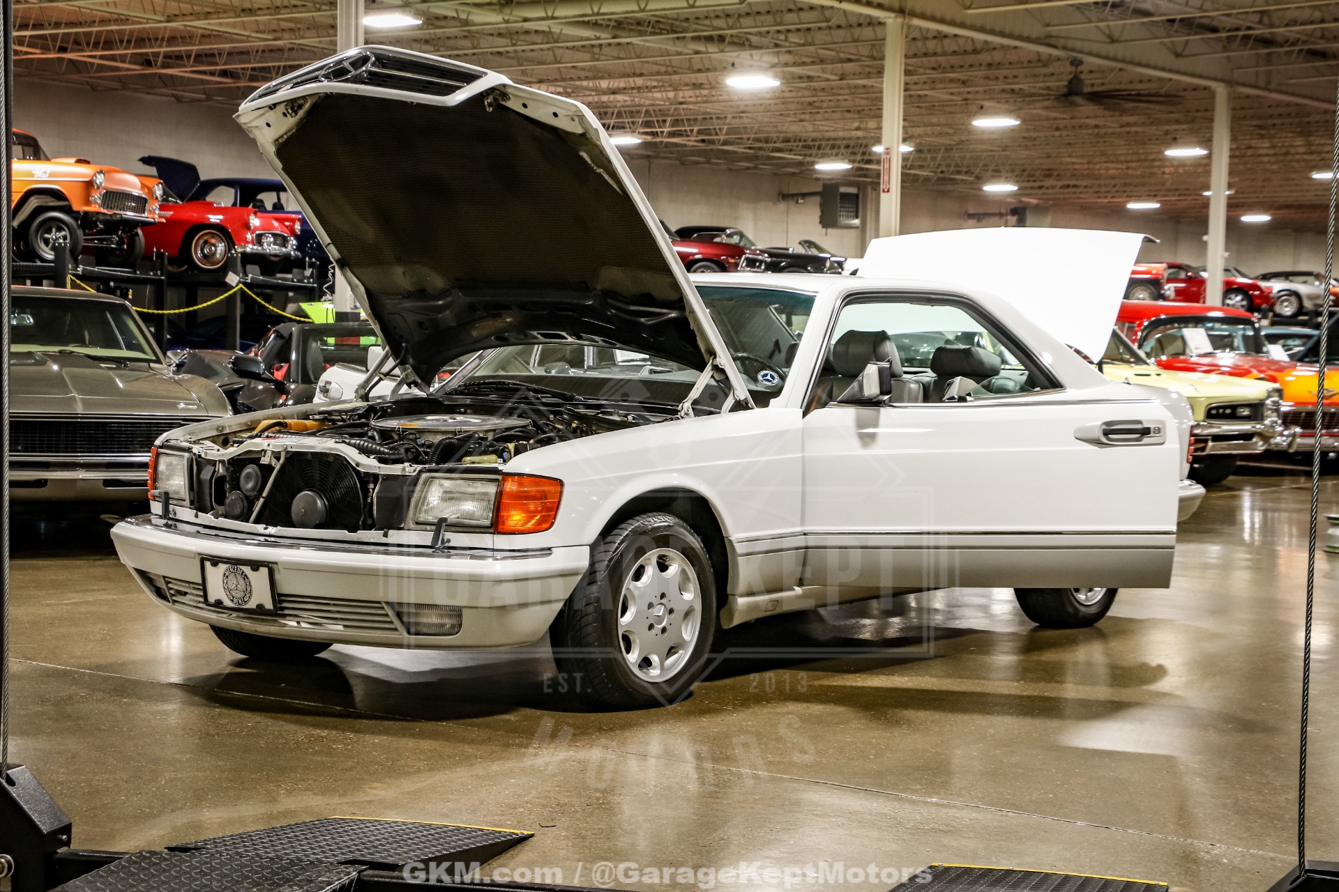 1991 Mercedes-Benz 560-Class 63