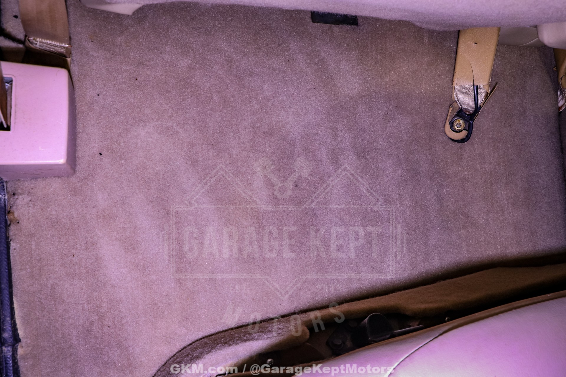 1988 Jeep Grand Wagoneer 100