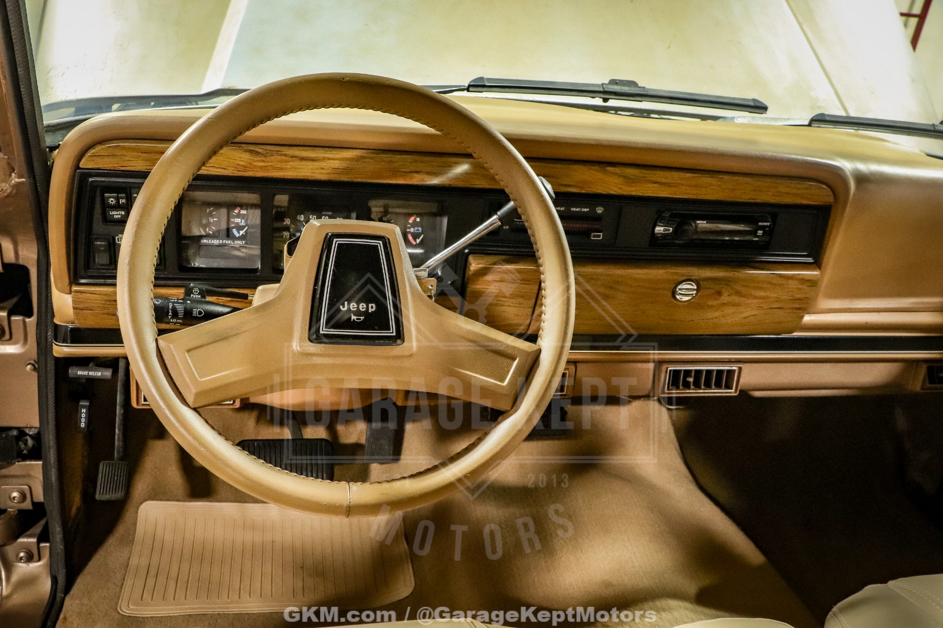 1988 Jeep Grand Wagoneer 112