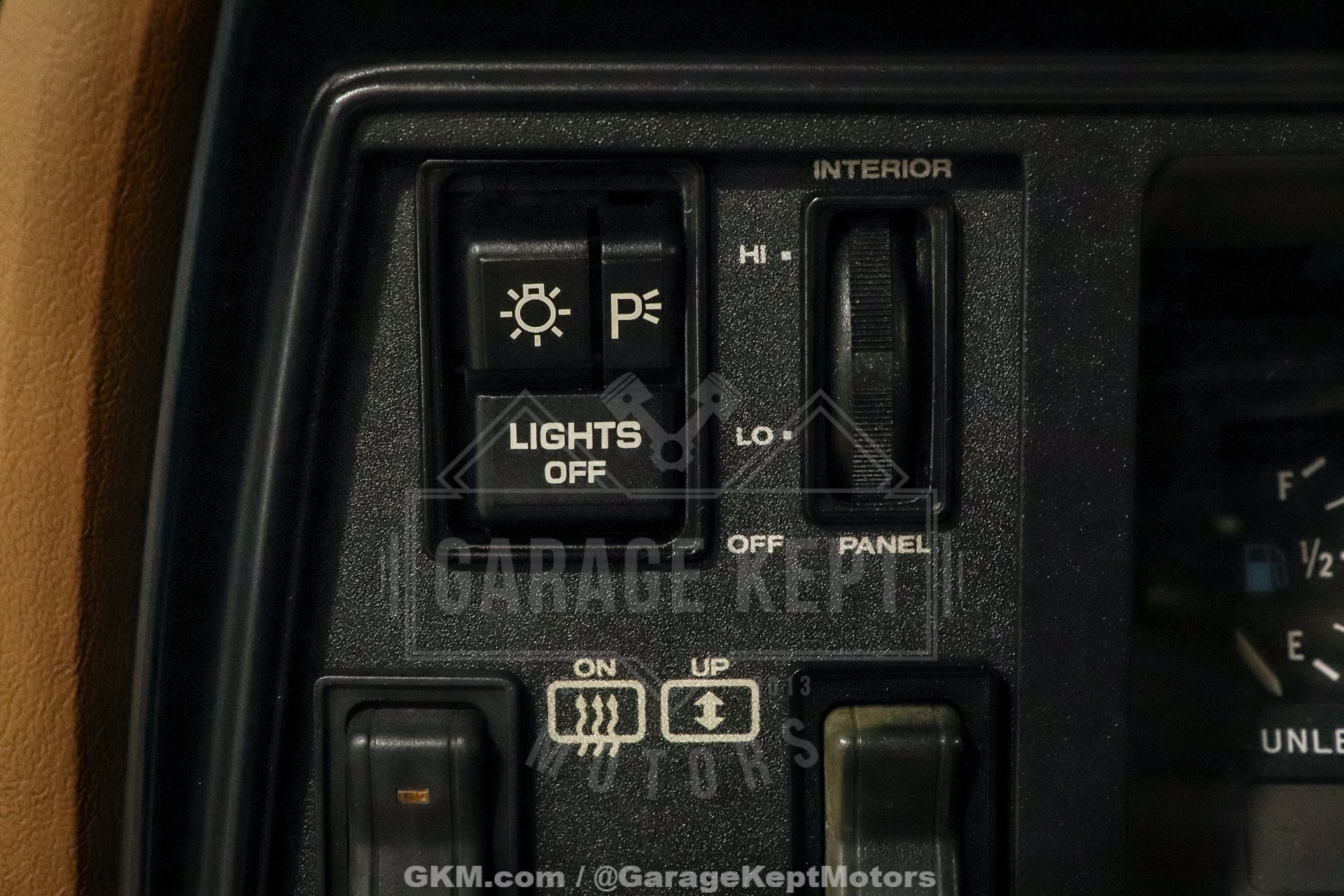 1988 Jeep Grand Wagoneer 116
