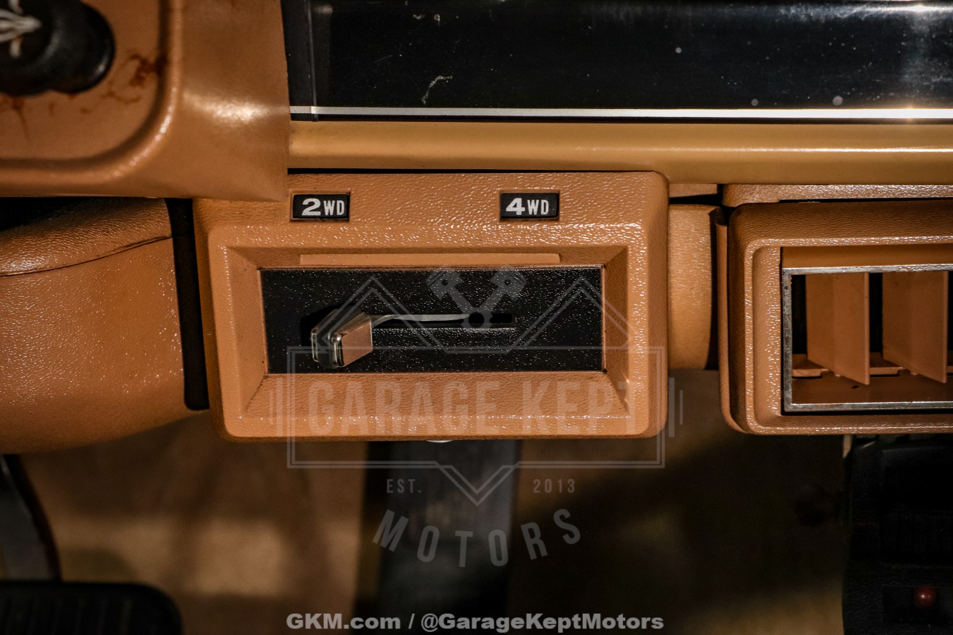 1988 Jeep Grand Wagoneer 123