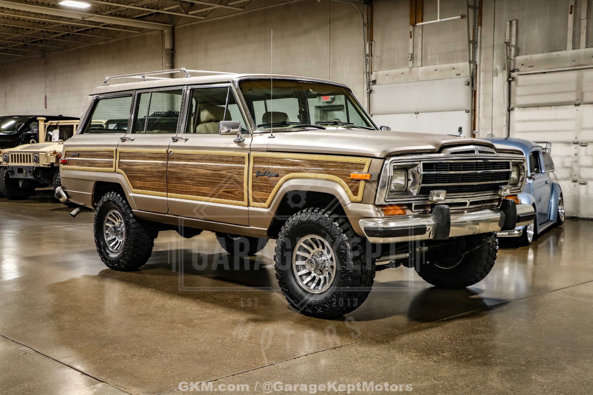 1988 Jeep Grand Wagoneer 12
