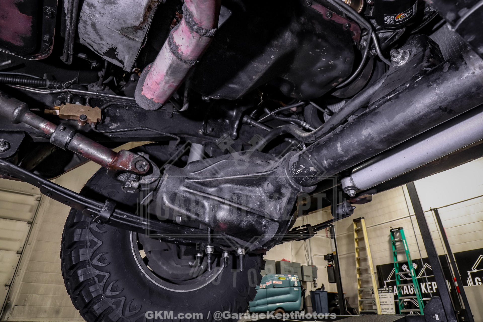 1988 Jeep Grand Wagoneer 172