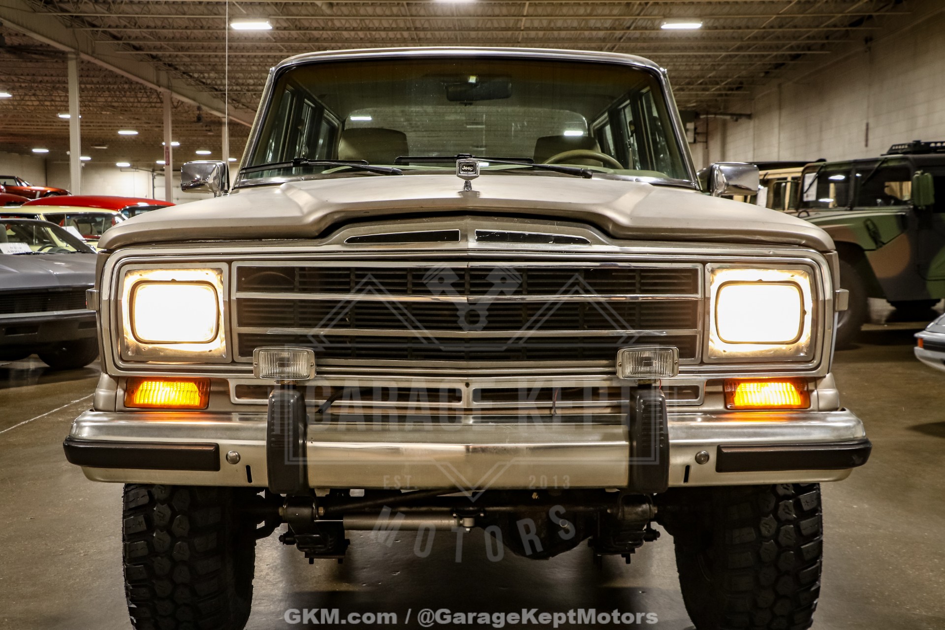 1988 Jeep Grand Wagoneer 20