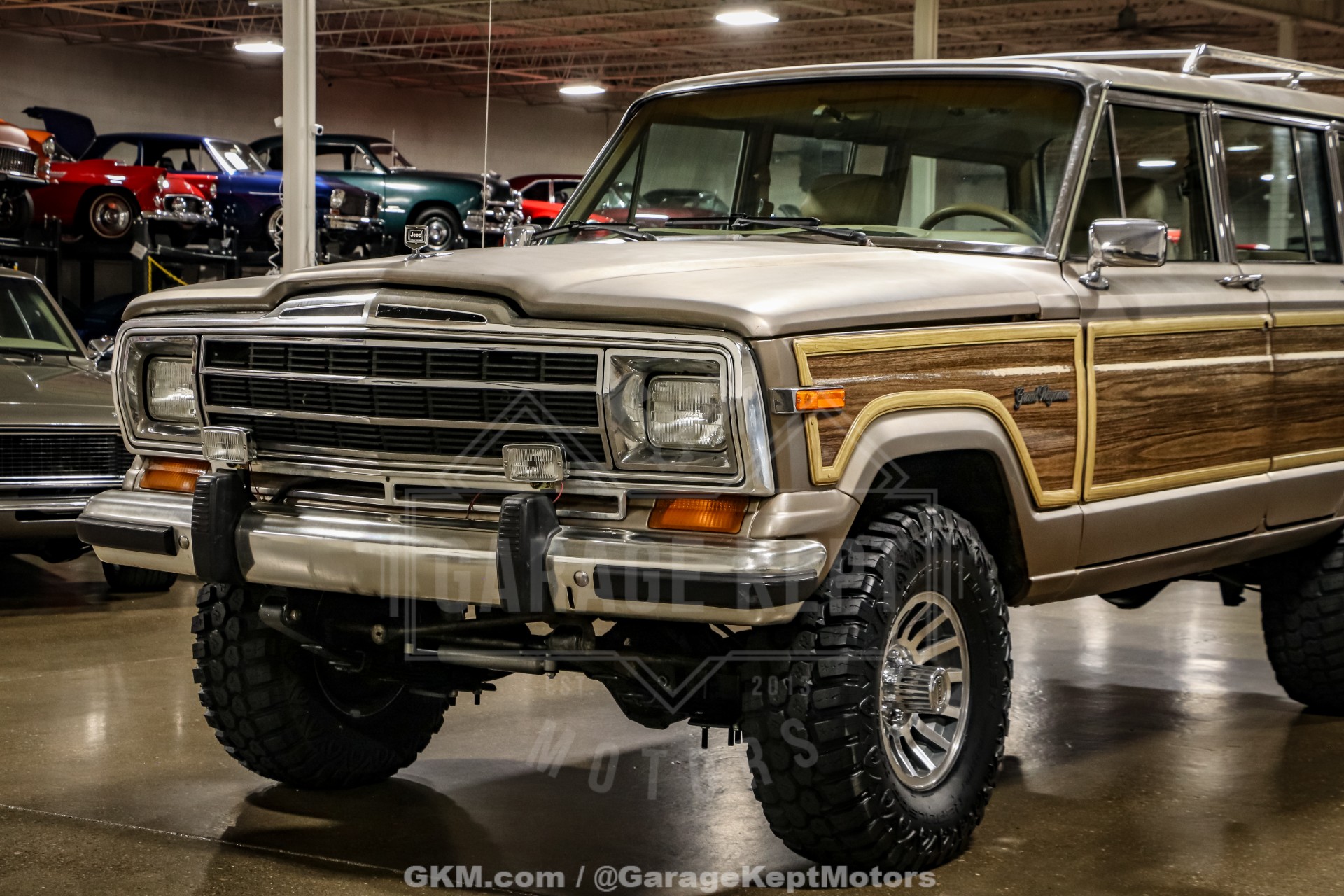 1988 Jeep Grand Wagoneer 22