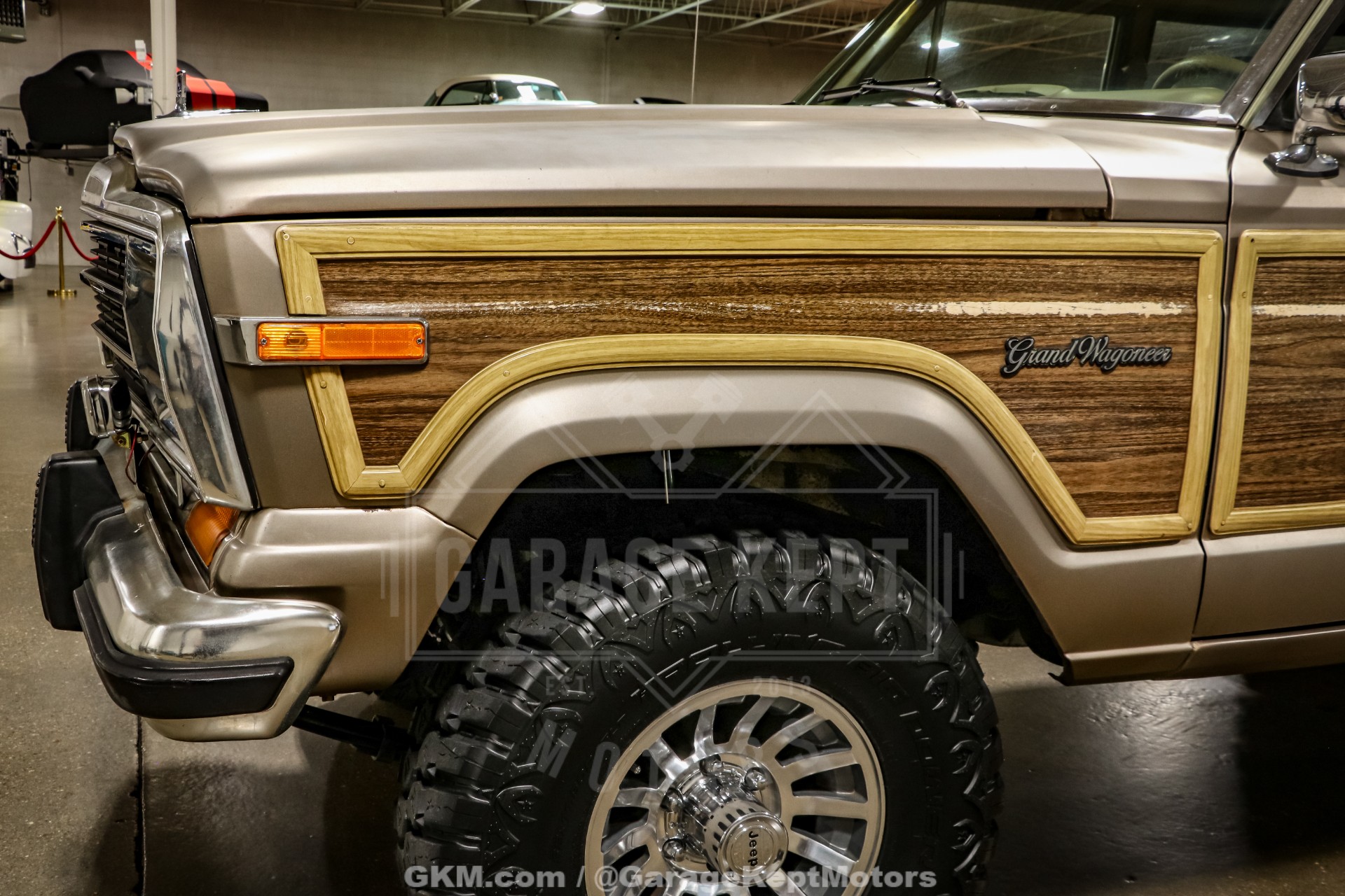 1988 Jeep Grand Wagoneer 30