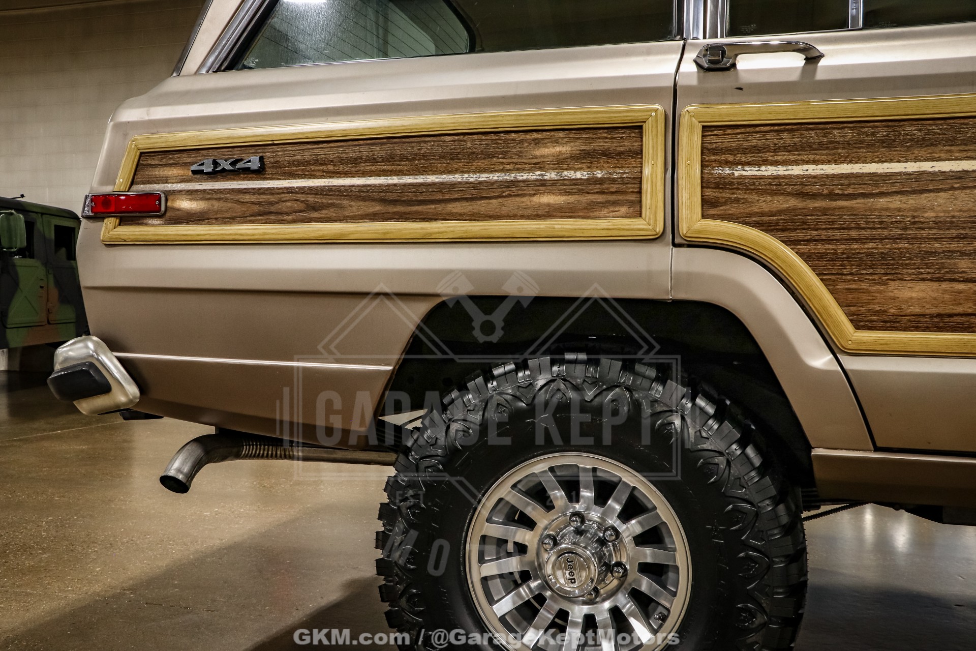 1988 Jeep Grand Wagoneer 50