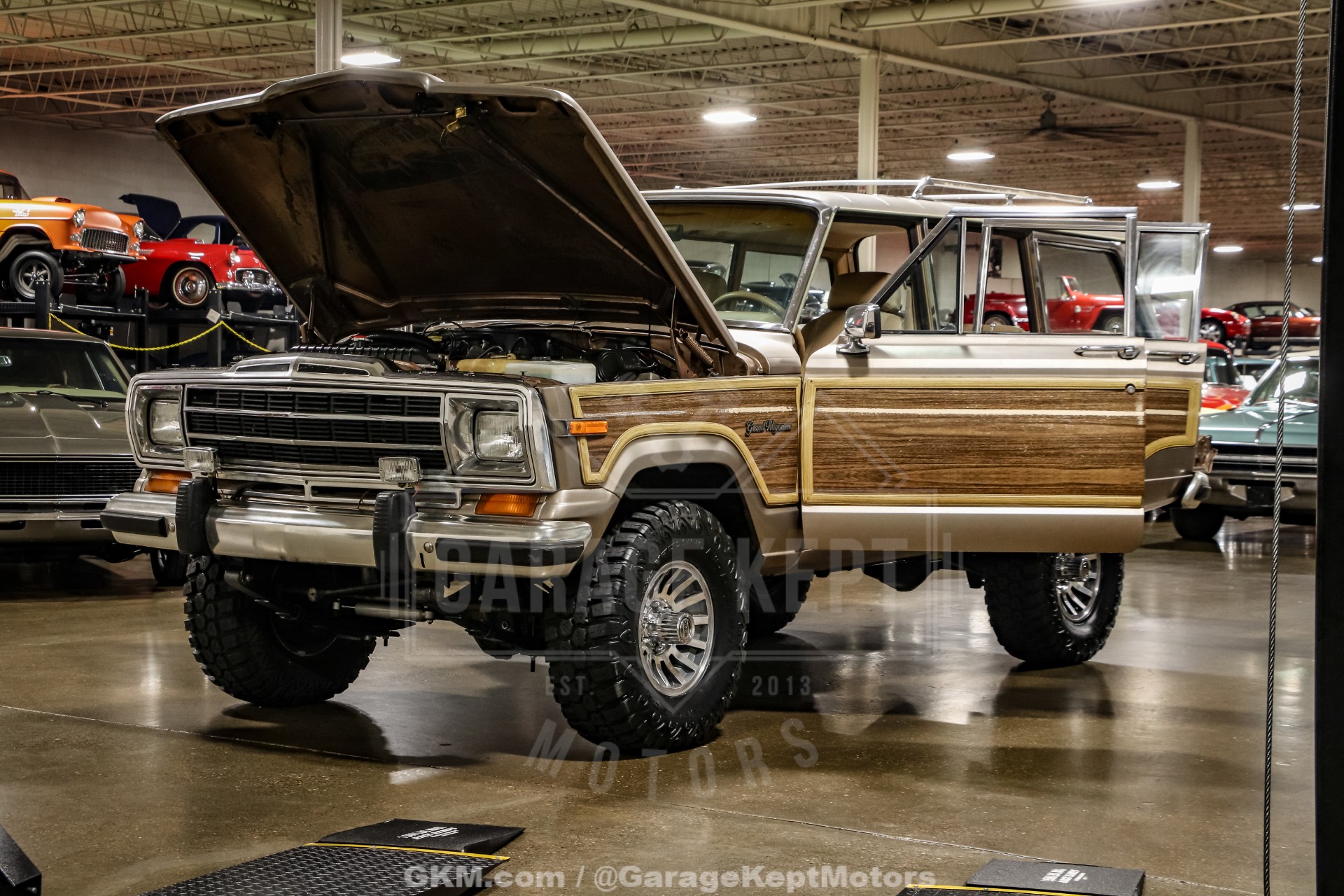 1988 Jeep Grand Wagoneer 60
