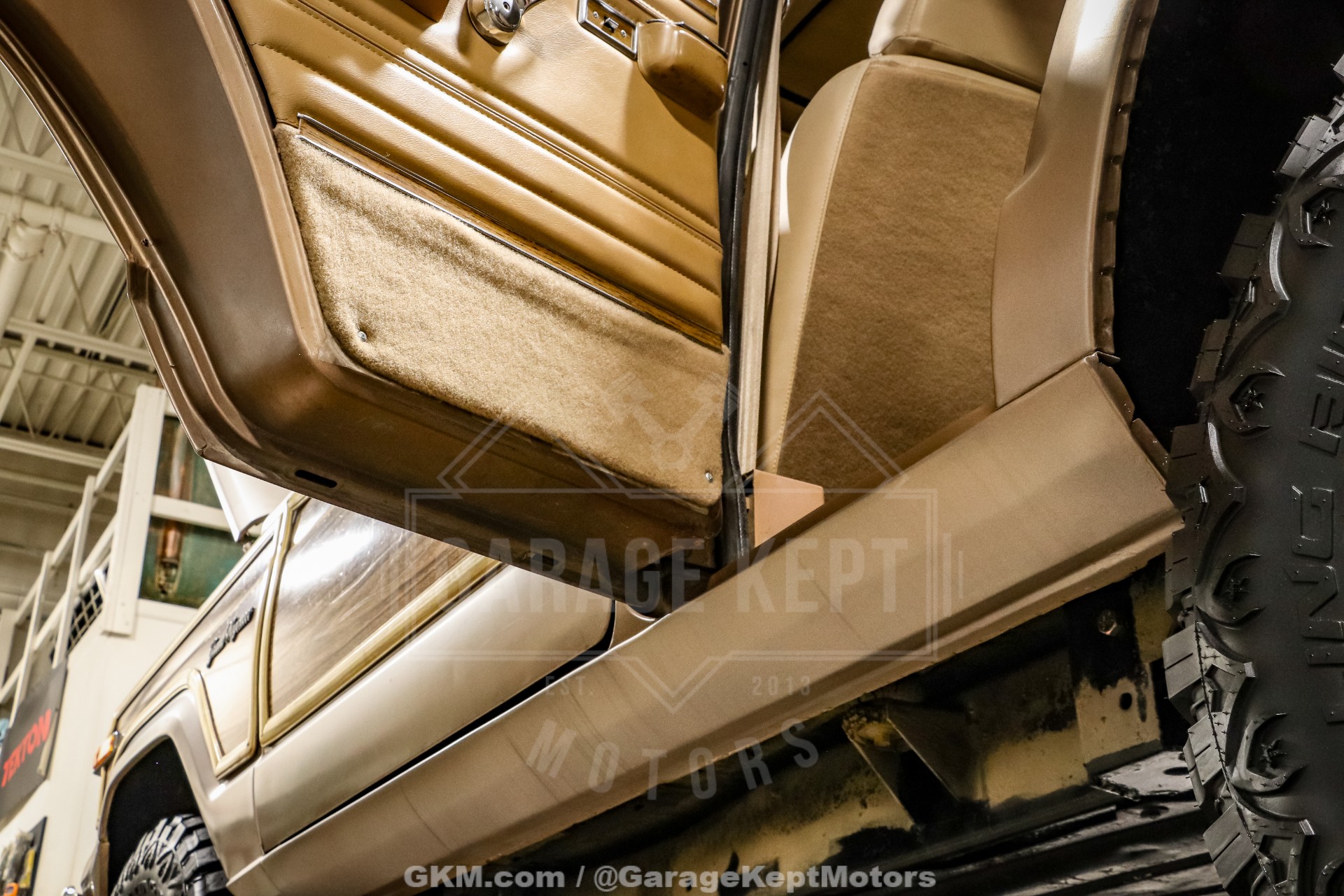 1988 Jeep Grand Wagoneer 96