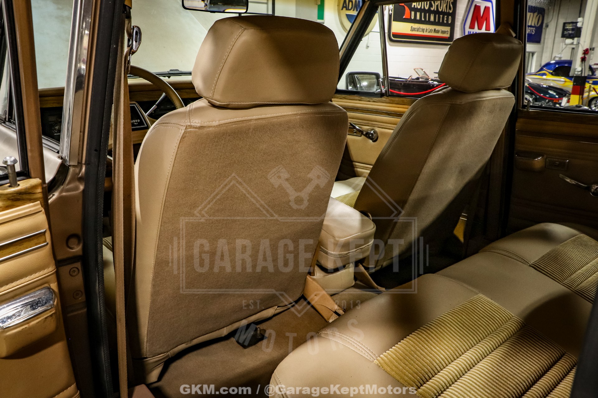 1988 Jeep Grand Wagoneer 98