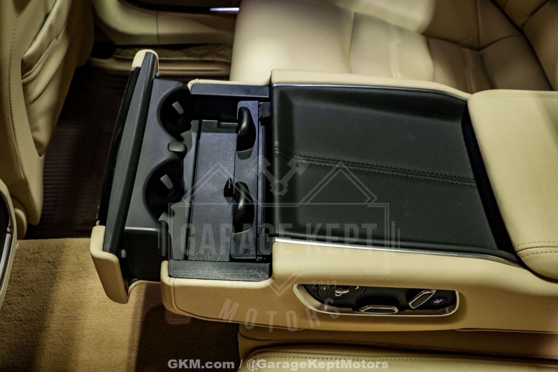 2018 Cadillac CT6 220