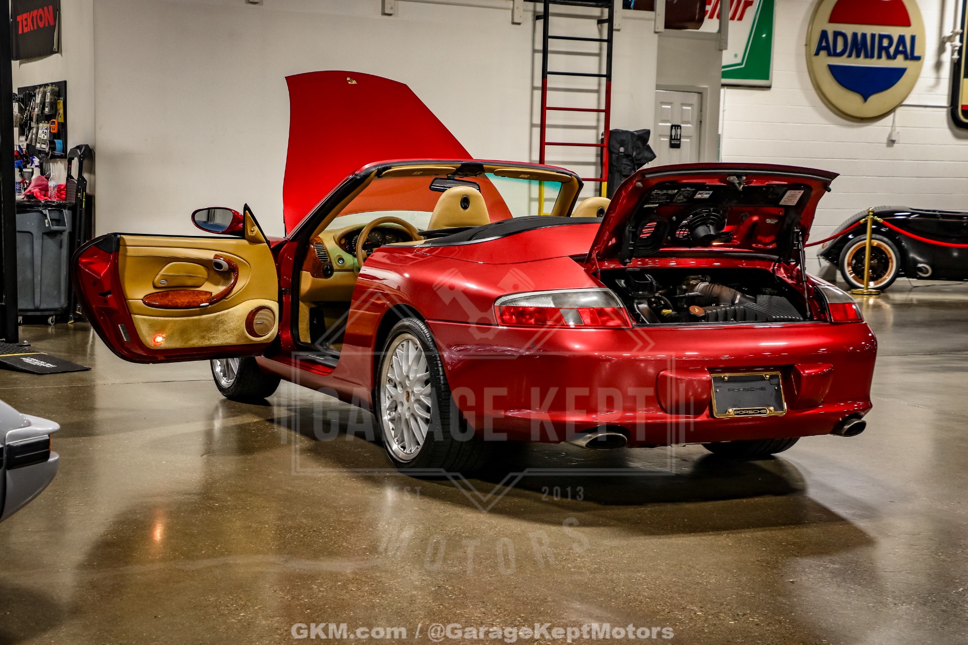 2003 Porsche 911 63