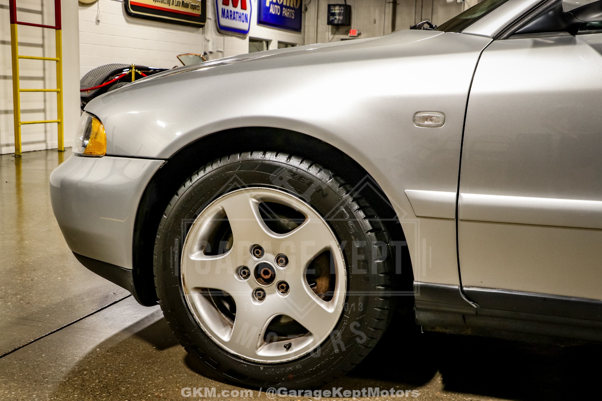 2001 Audi A4 32