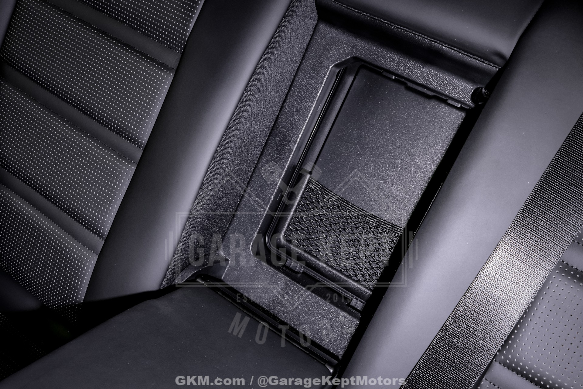 2016 Mercedes-Benz E-Class 126