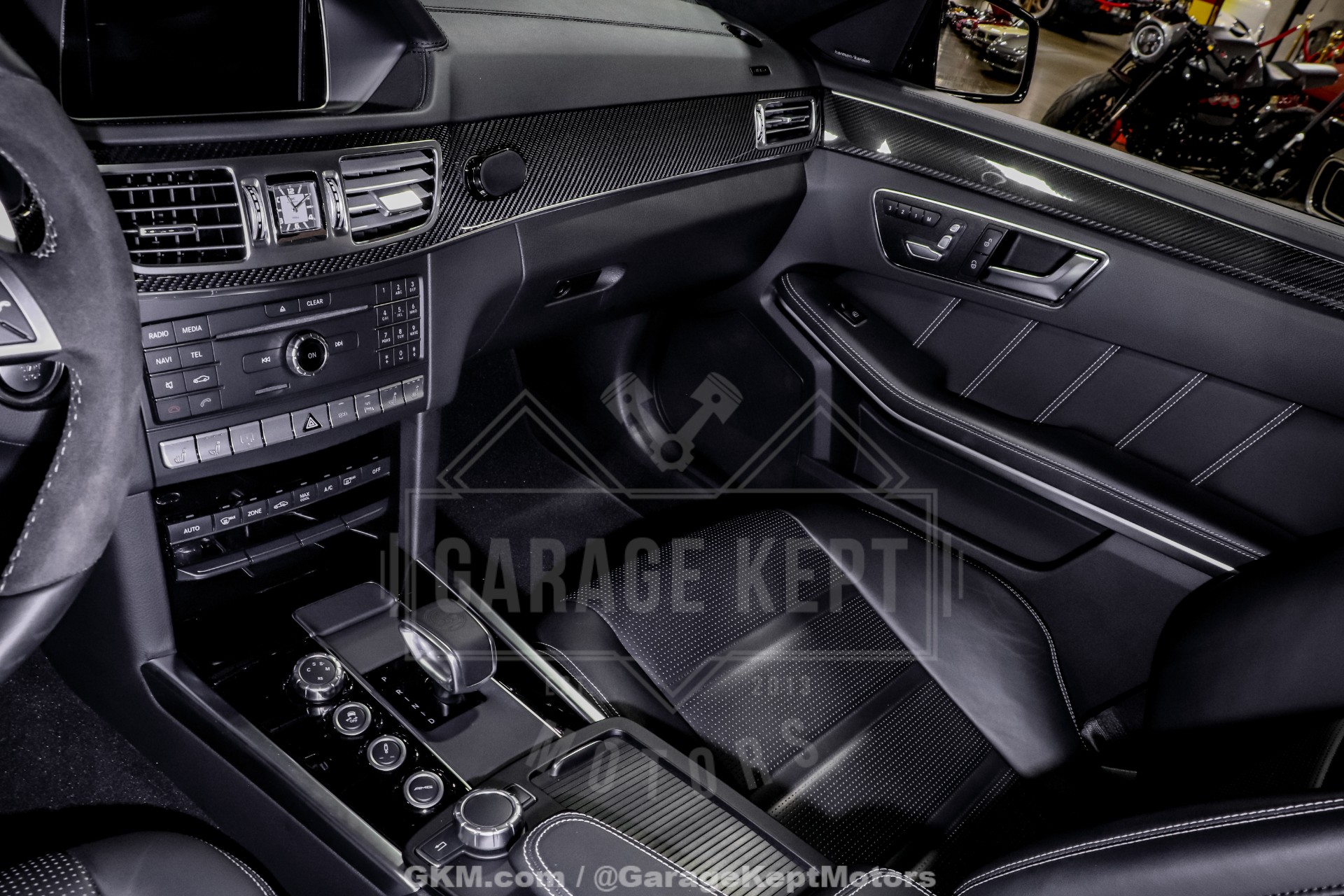 2016 Mercedes-Benz E-Class 143