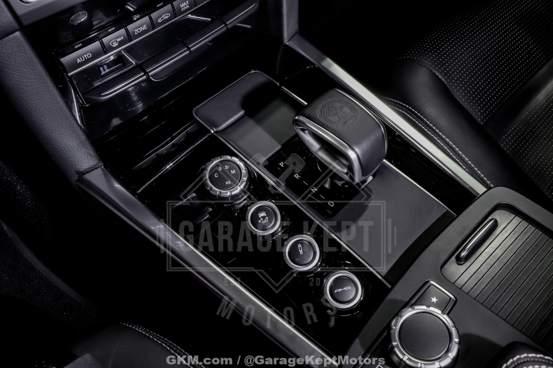 2016 Mercedes-Benz E-Class 147