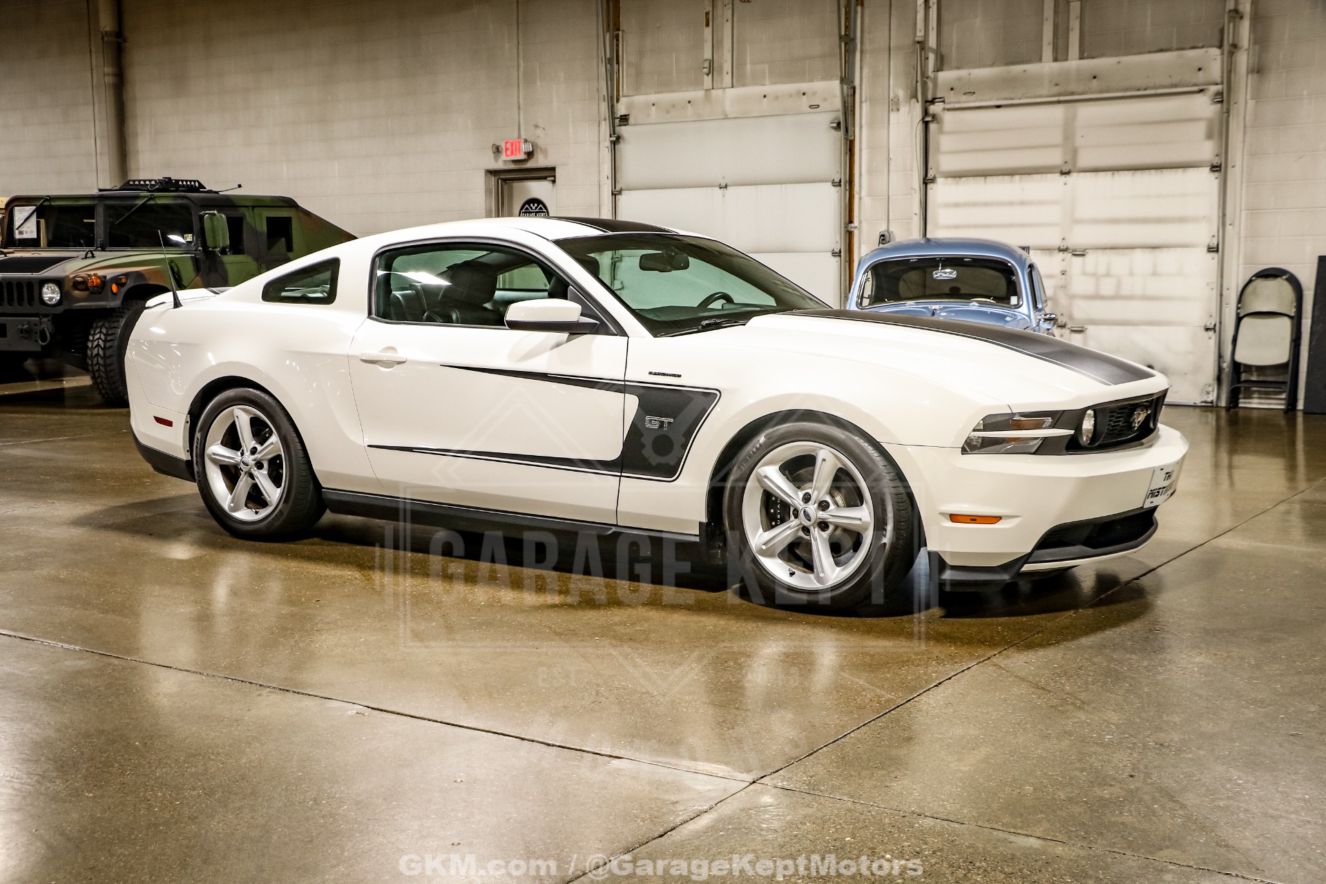 2010 Ford Mustang 11