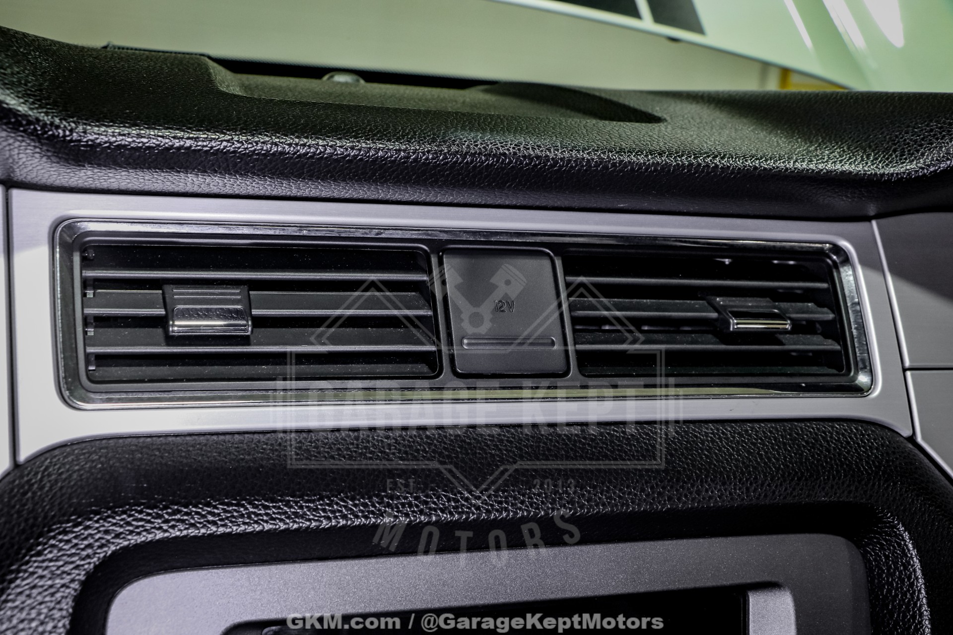 2010 Ford Mustang 122
