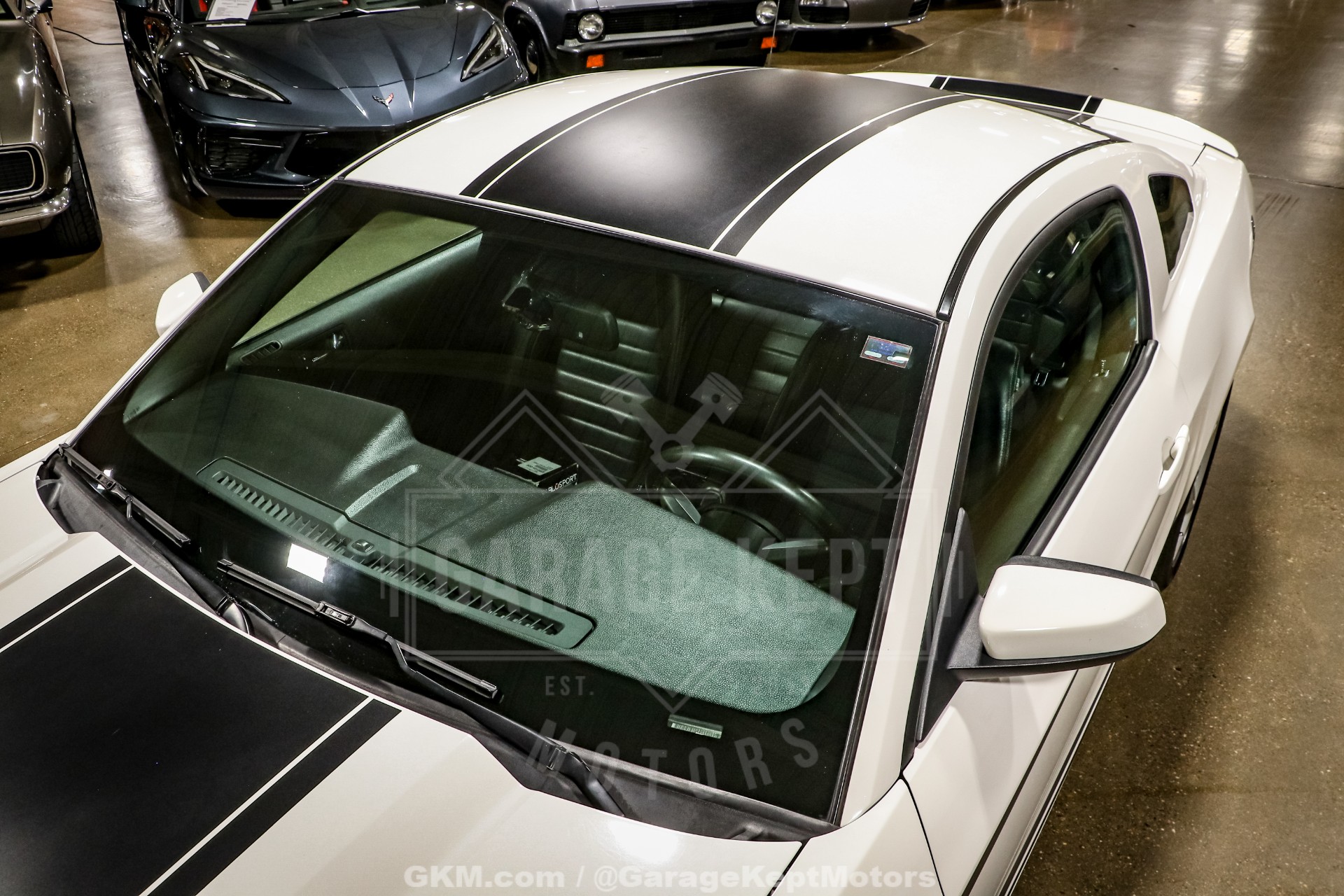 2010 Ford Mustang 25