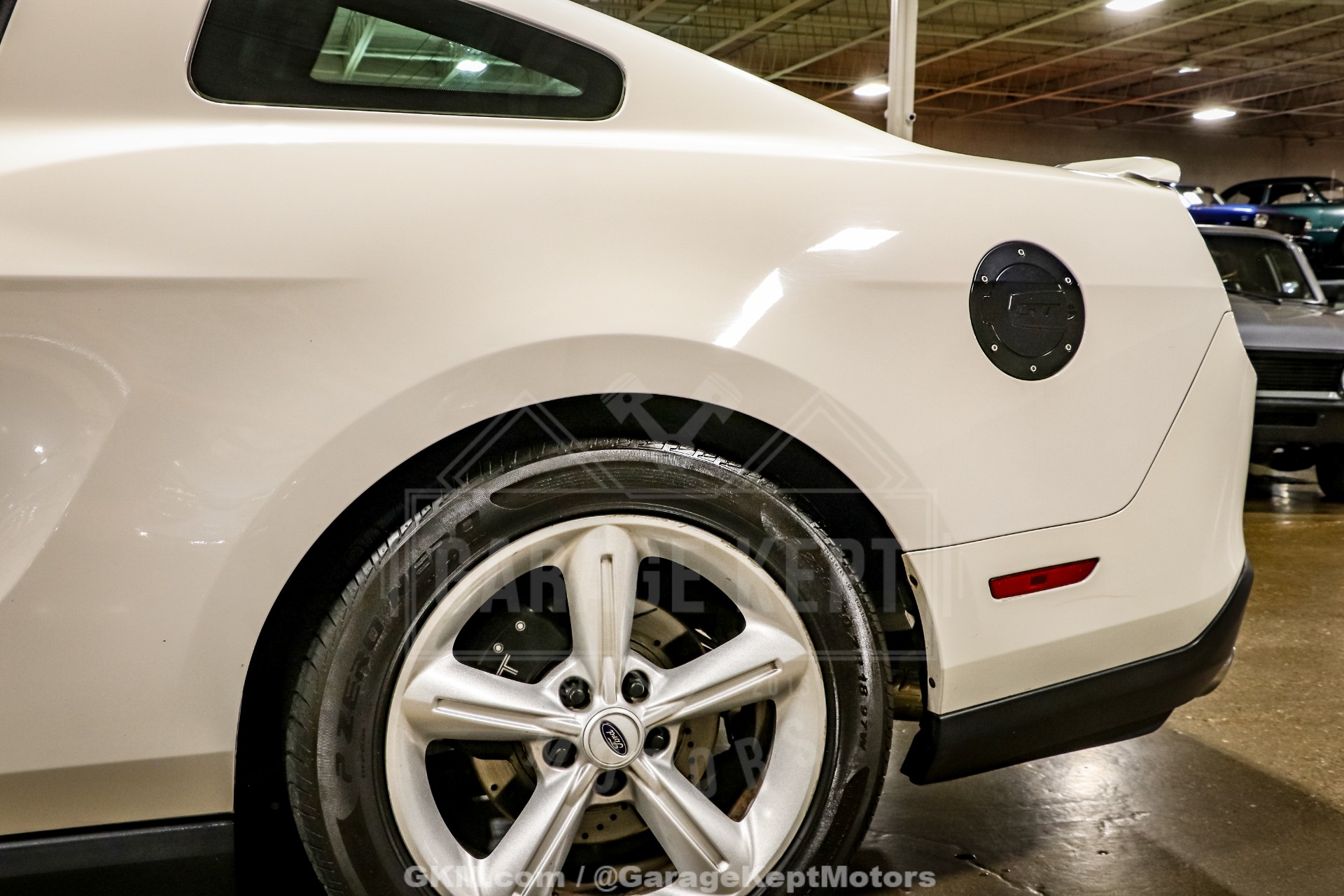 2010 Ford Mustang 36