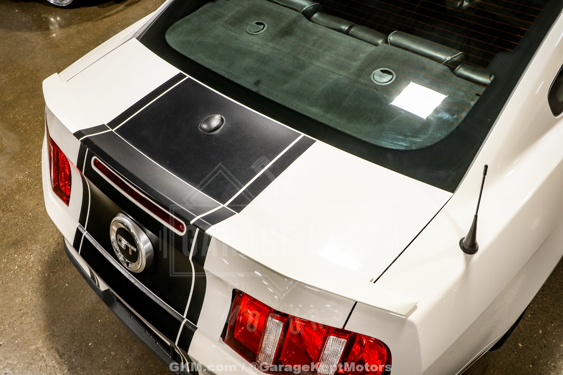 2010 Ford Mustang 48