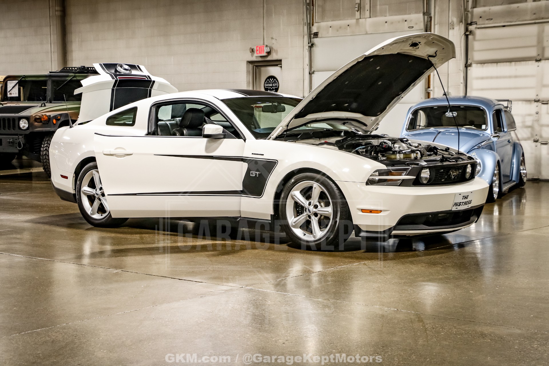 2010 Ford Mustang 59