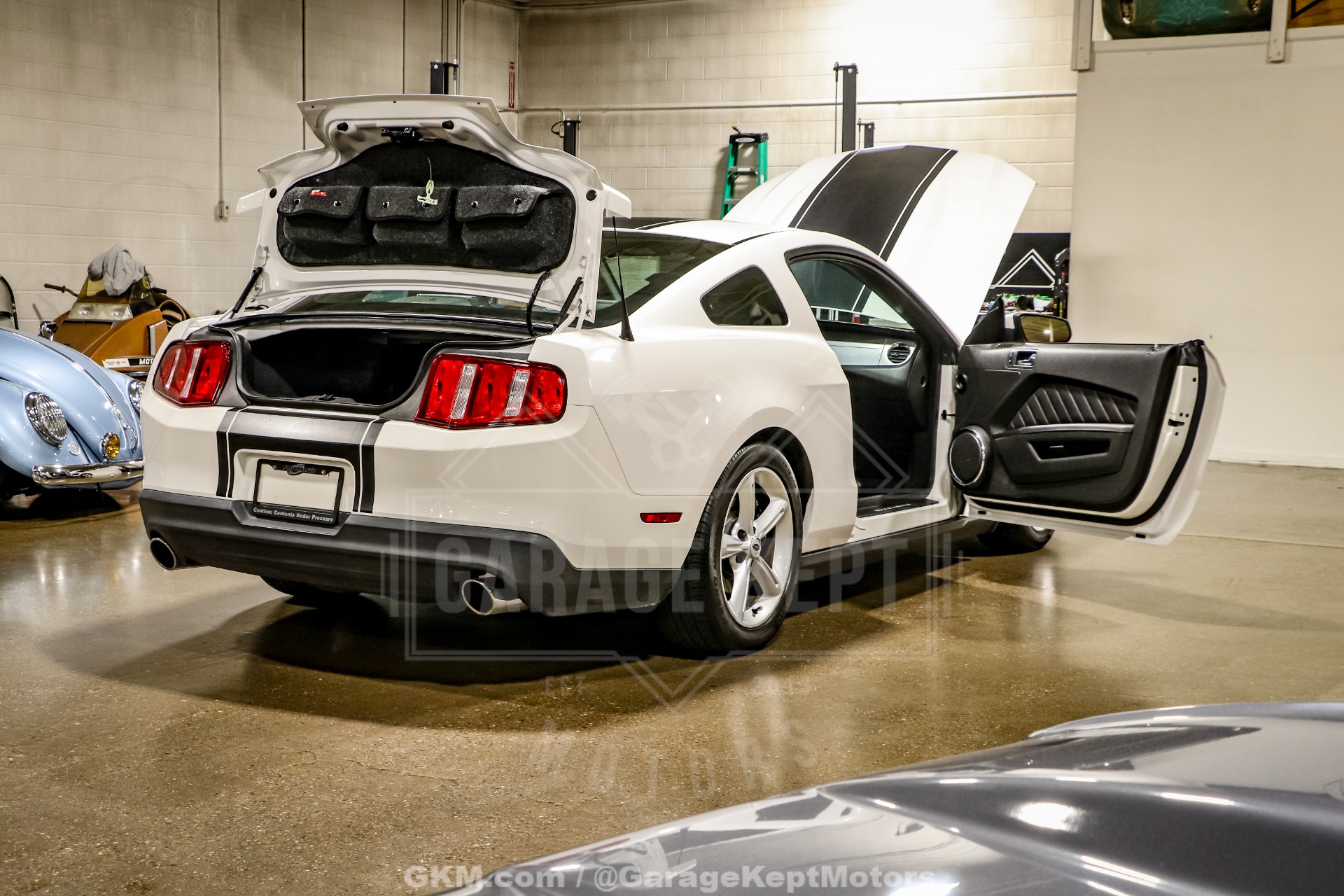 2010 Ford Mustang 62
