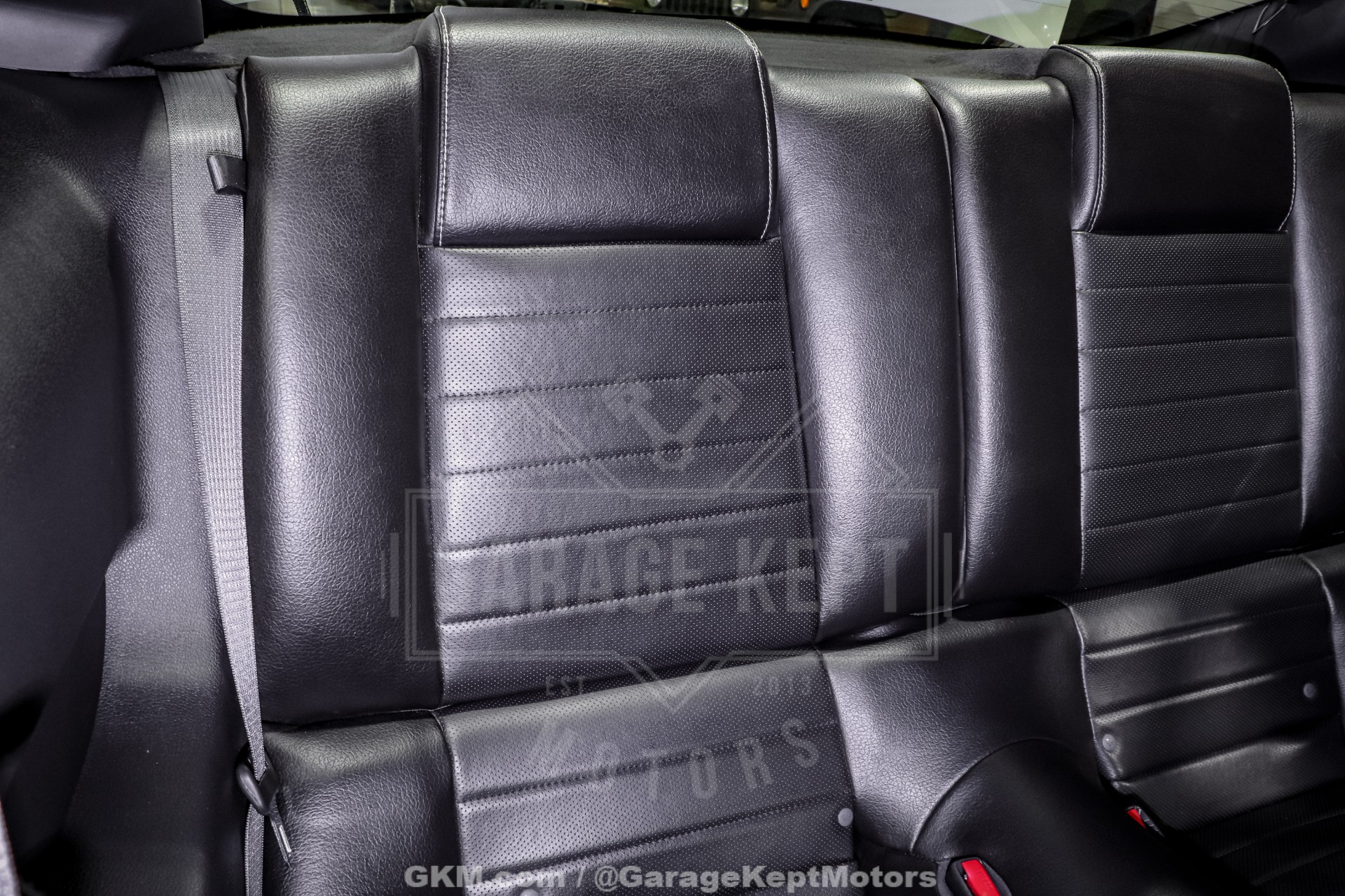 2010 Ford Mustang 76