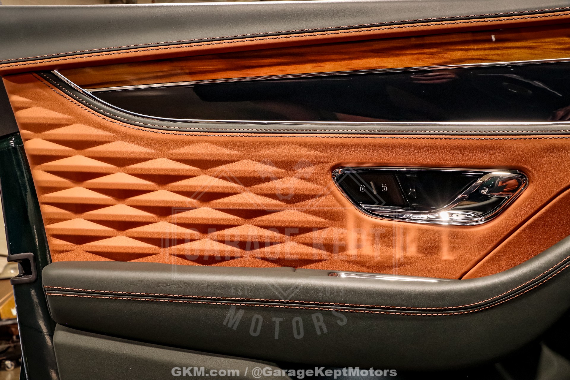 2023 Bentley Flying Spur 144