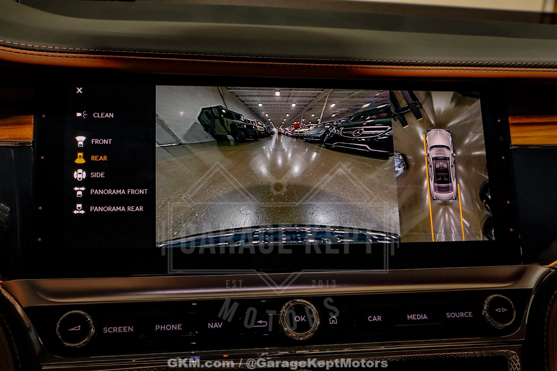 2023 Bentley Flying Spur 212