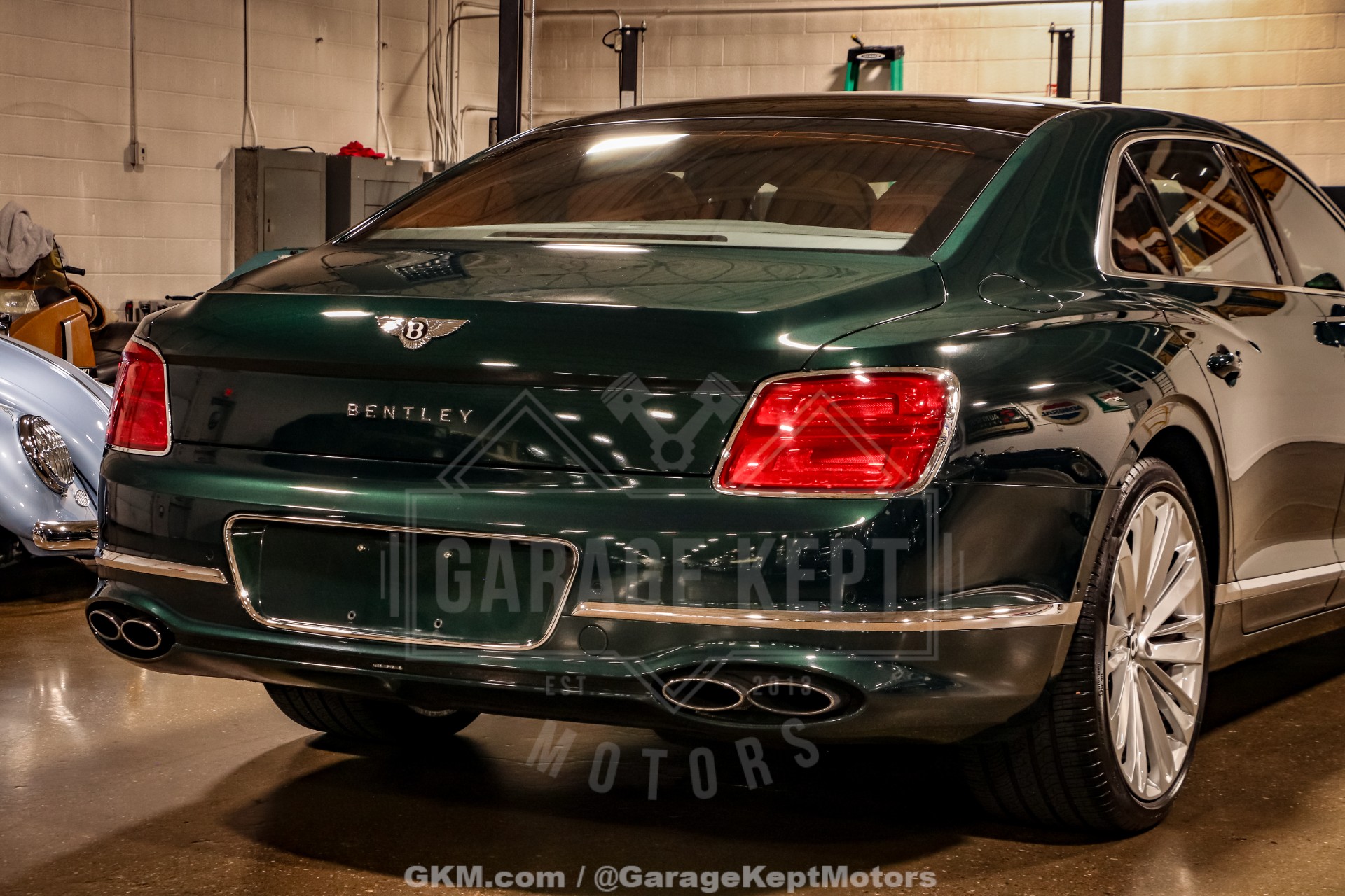 2023 Bentley Flying Spur 54
