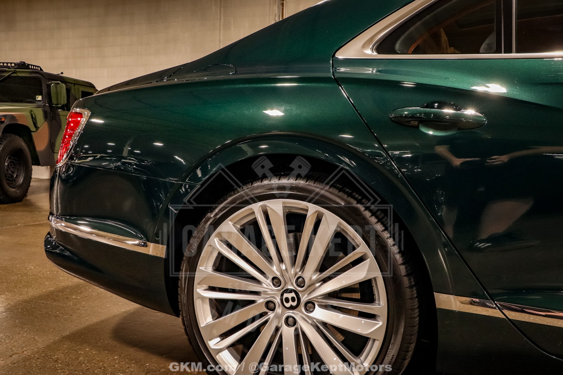 2023 Bentley Flying Spur 61
