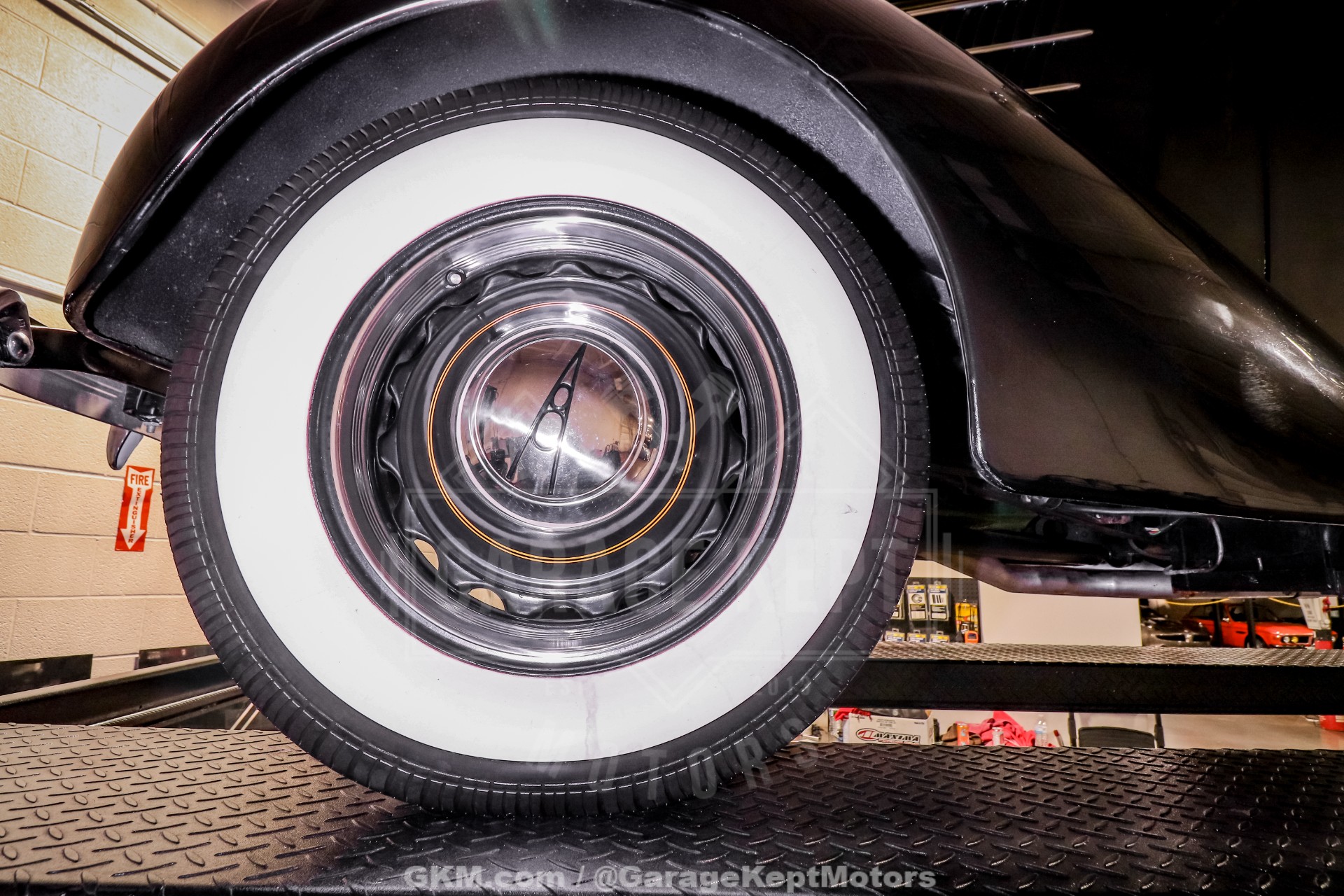 1936 Ford Model 48 / 68 151