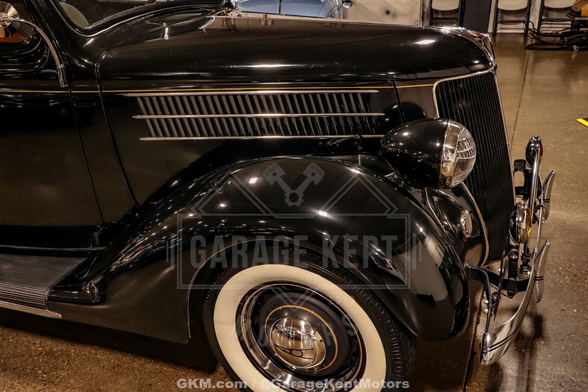 1936 Ford Model 48 / 68 54