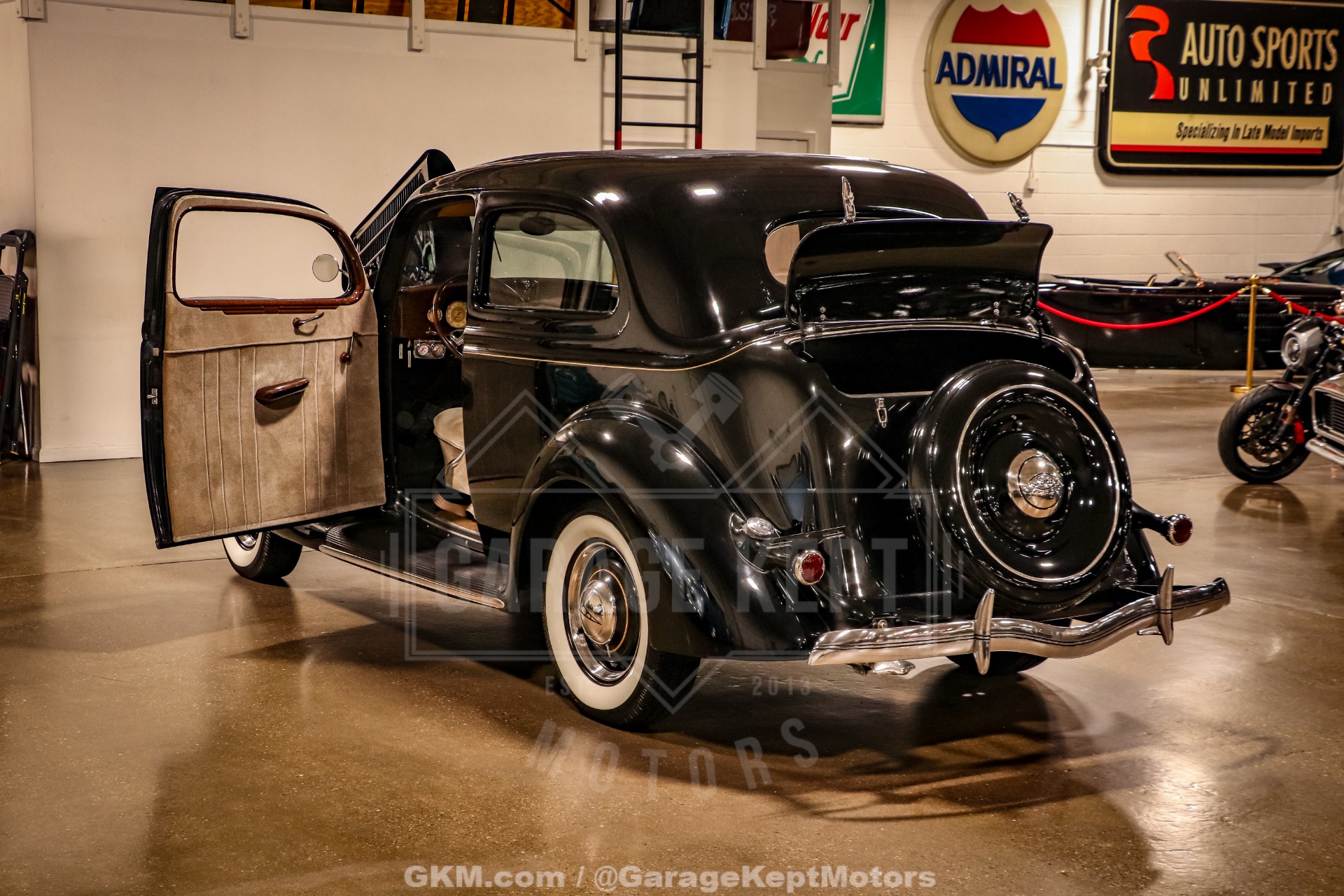 1936 Ford Model 48 / 68 59