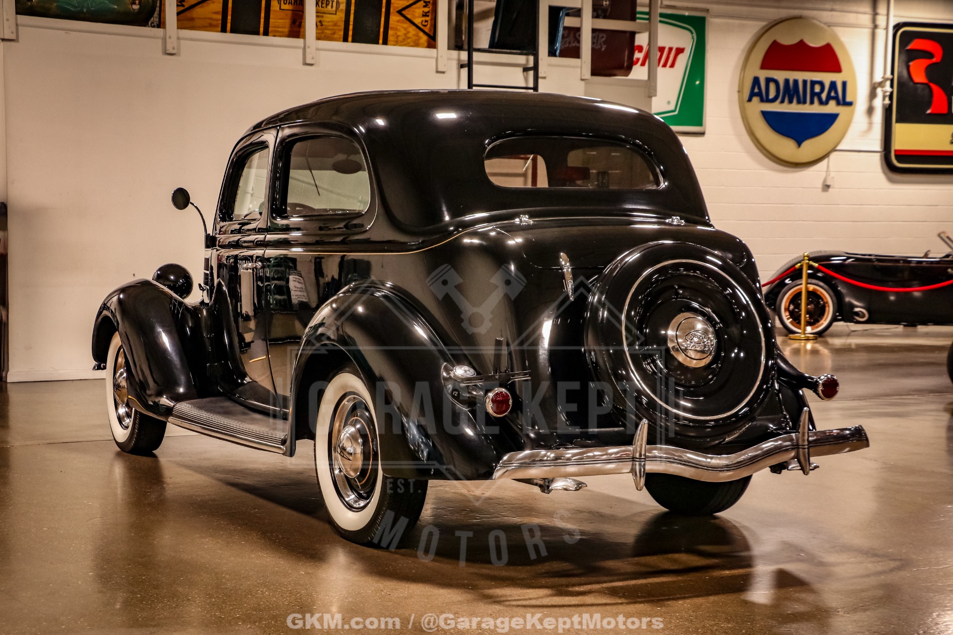 1936 Ford Model 48 / 68 7