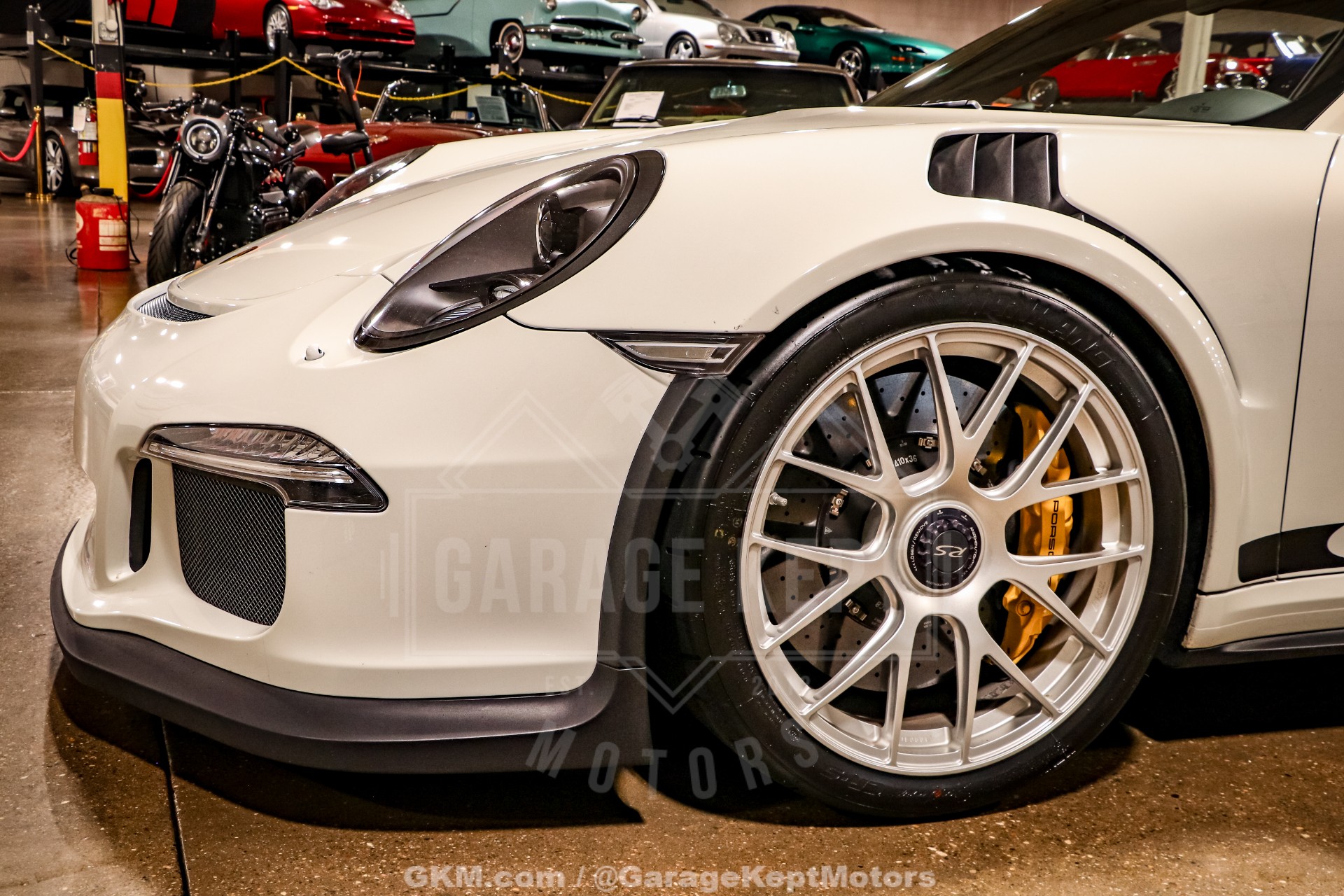 2016 Porsche 911 35