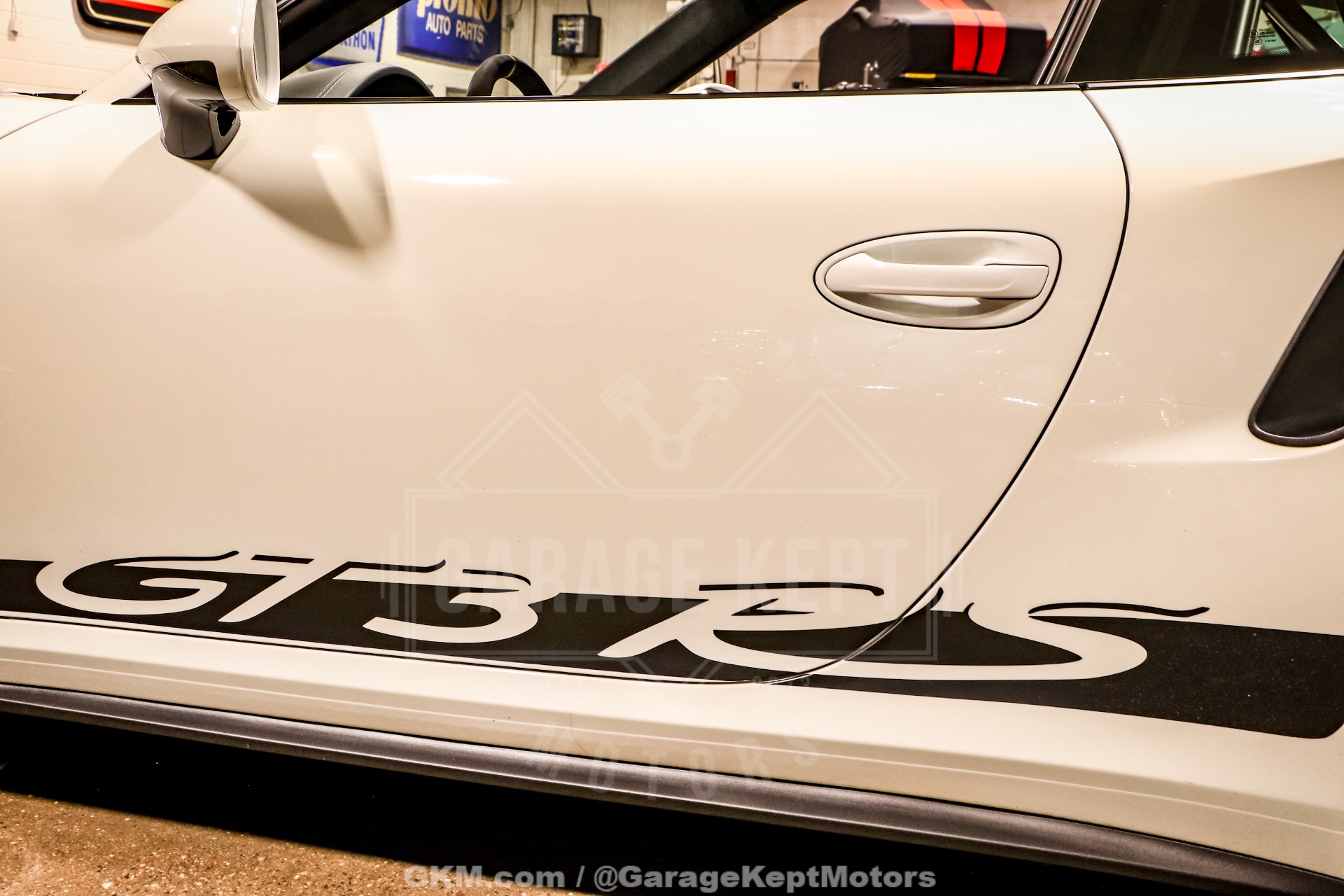 2016 Porsche 911 38