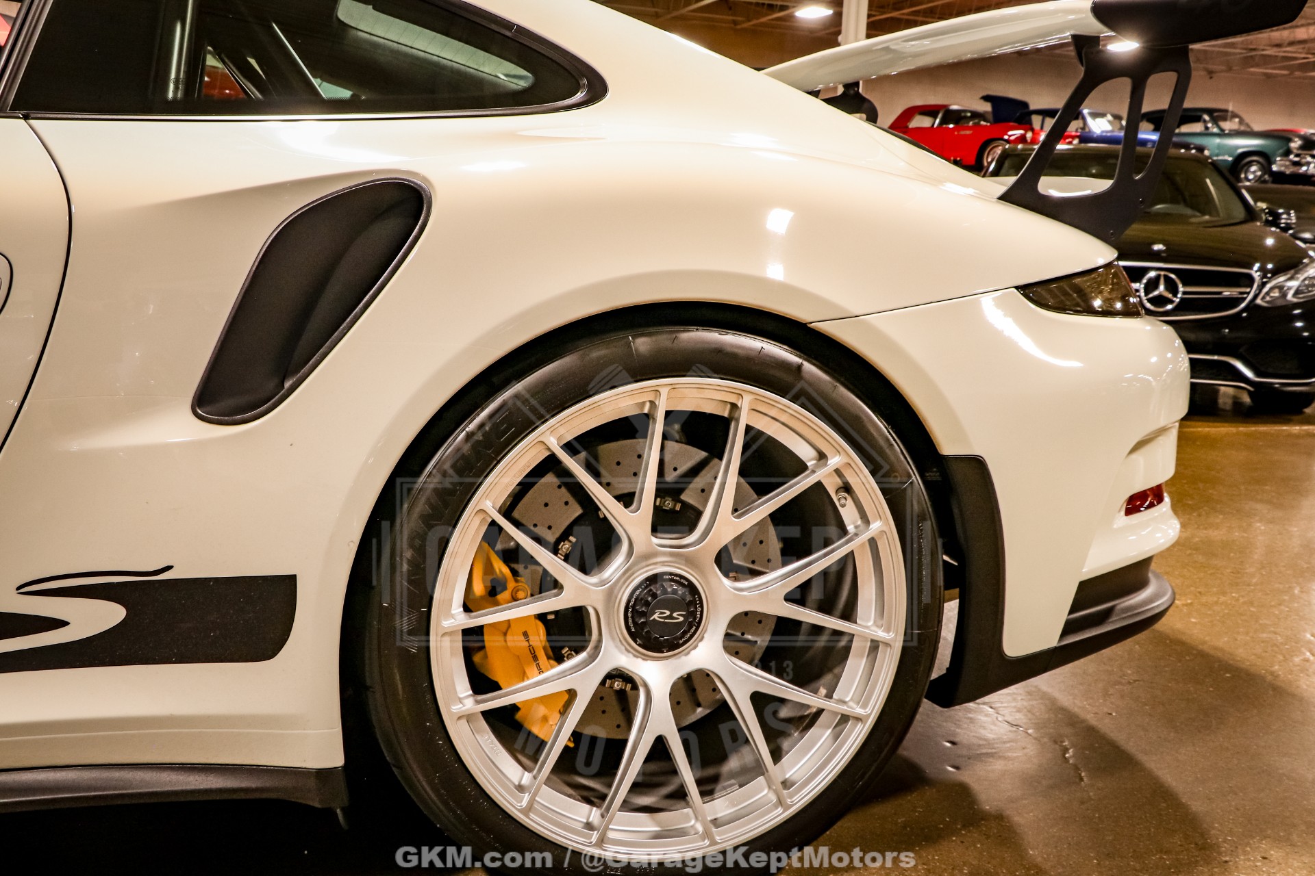 2016 Porsche 911 39