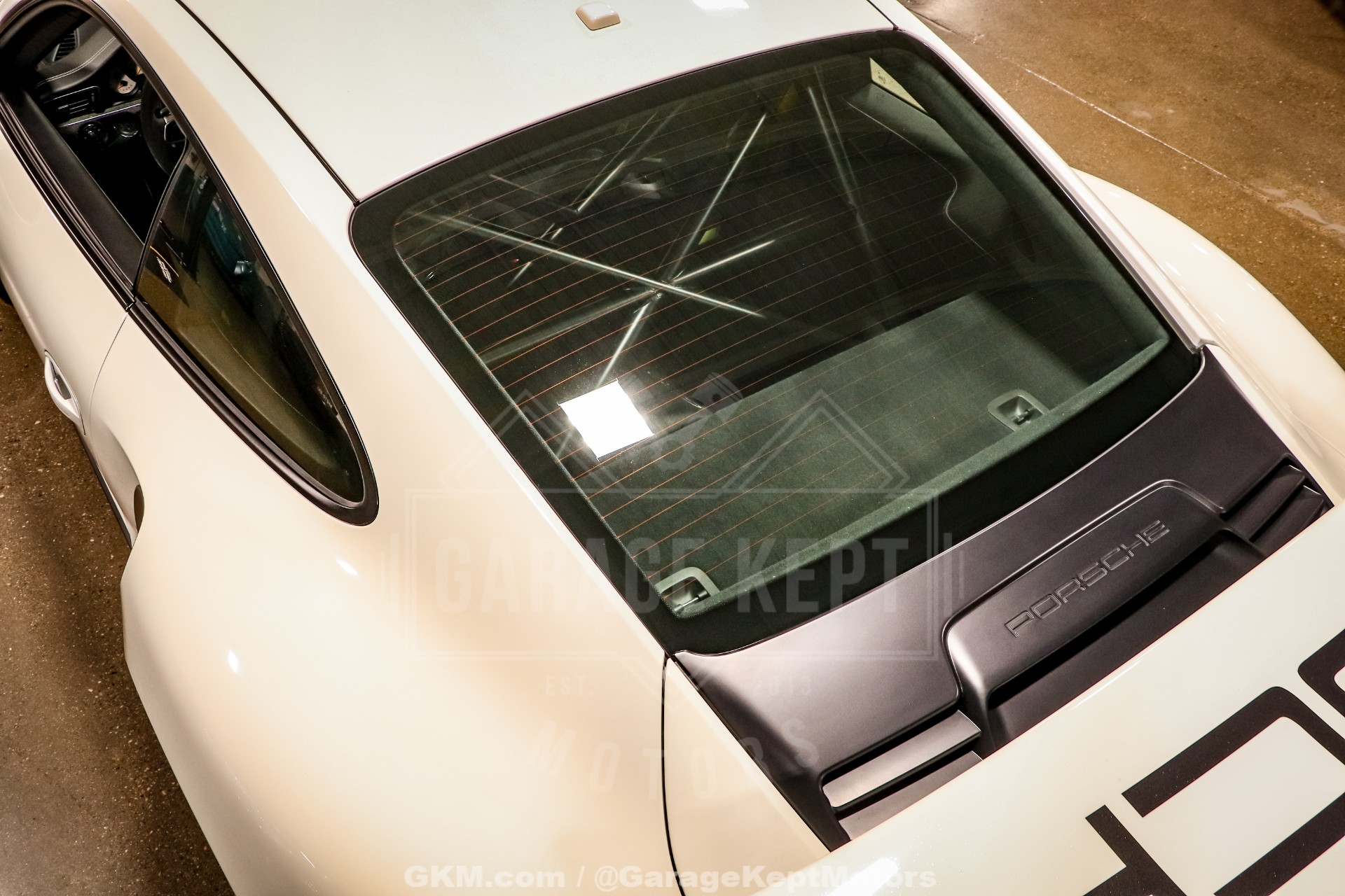 2016 Porsche 911 46
